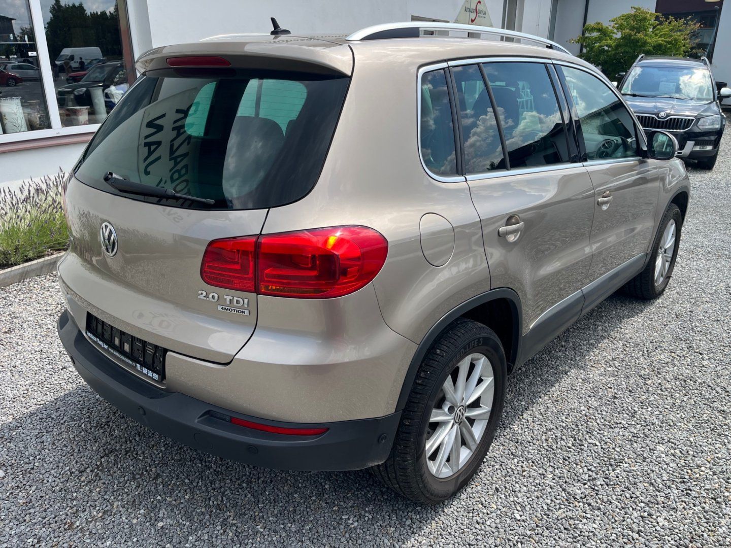 Volkswagen Tiguan, 2.0 TDI 4 MOTION, Bi-Xenon - fotka 3