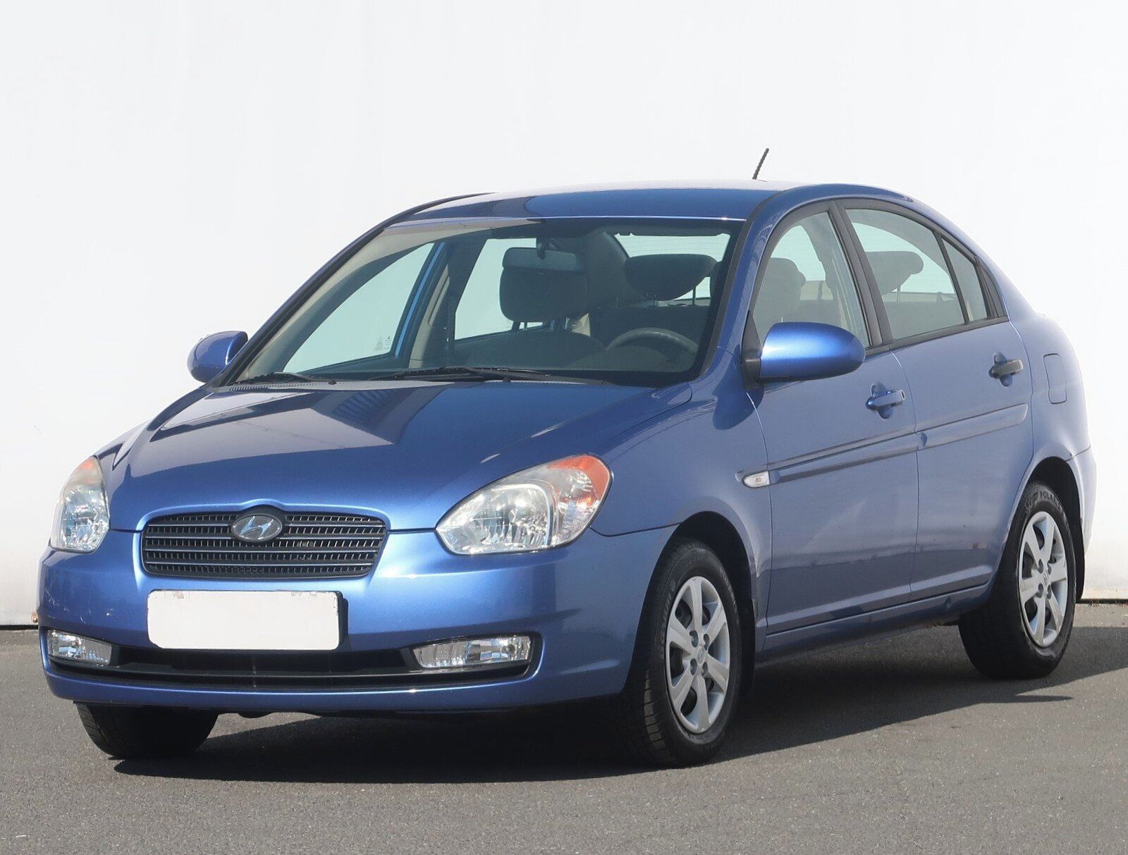 Hyundai Accent, 1.5 CRDi, Klima, zamluveno - fotka 2