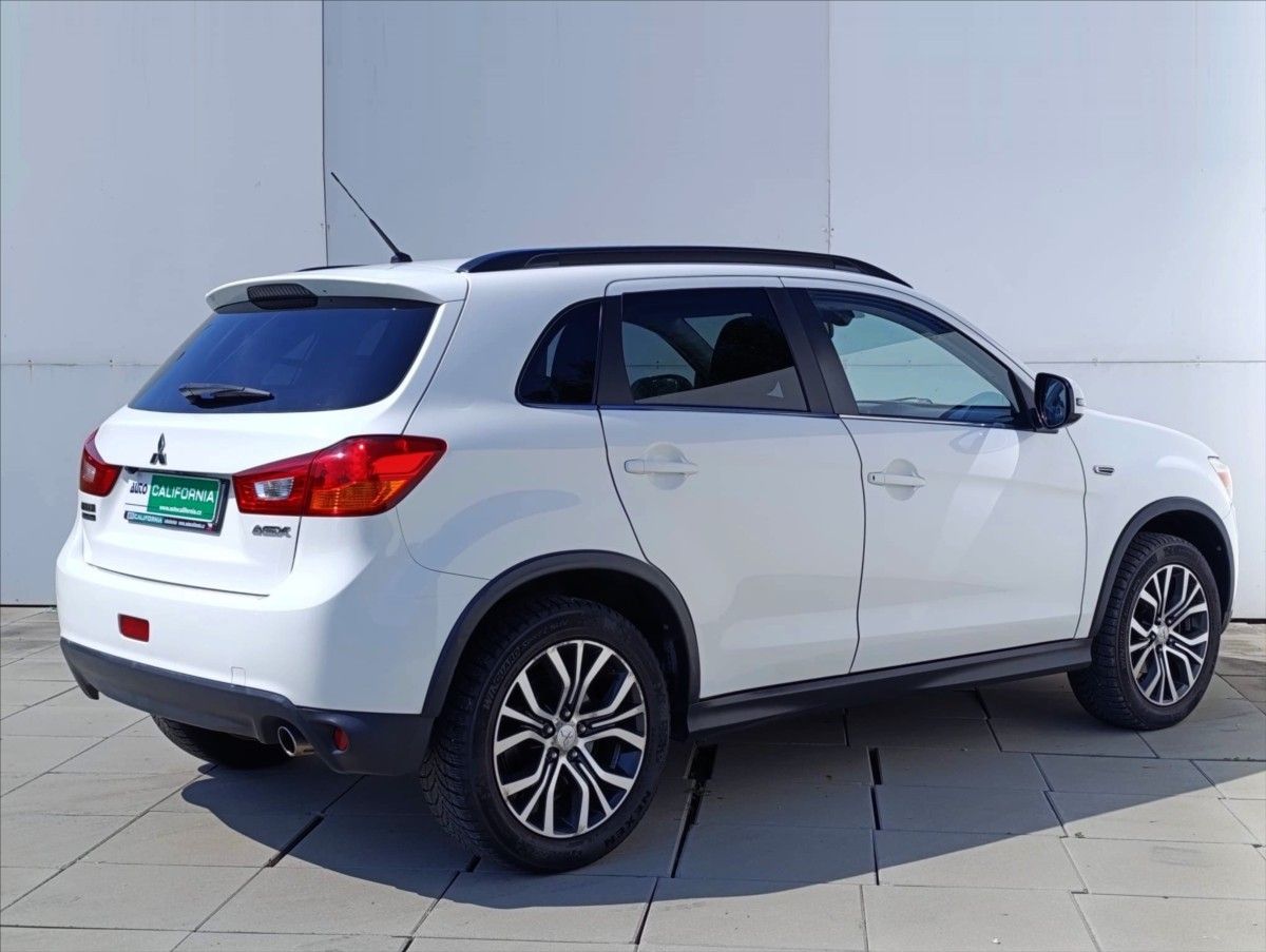 Mitsubishi ASX, 1,6 DI-D Kamera Navi Panorama - fotka 6
