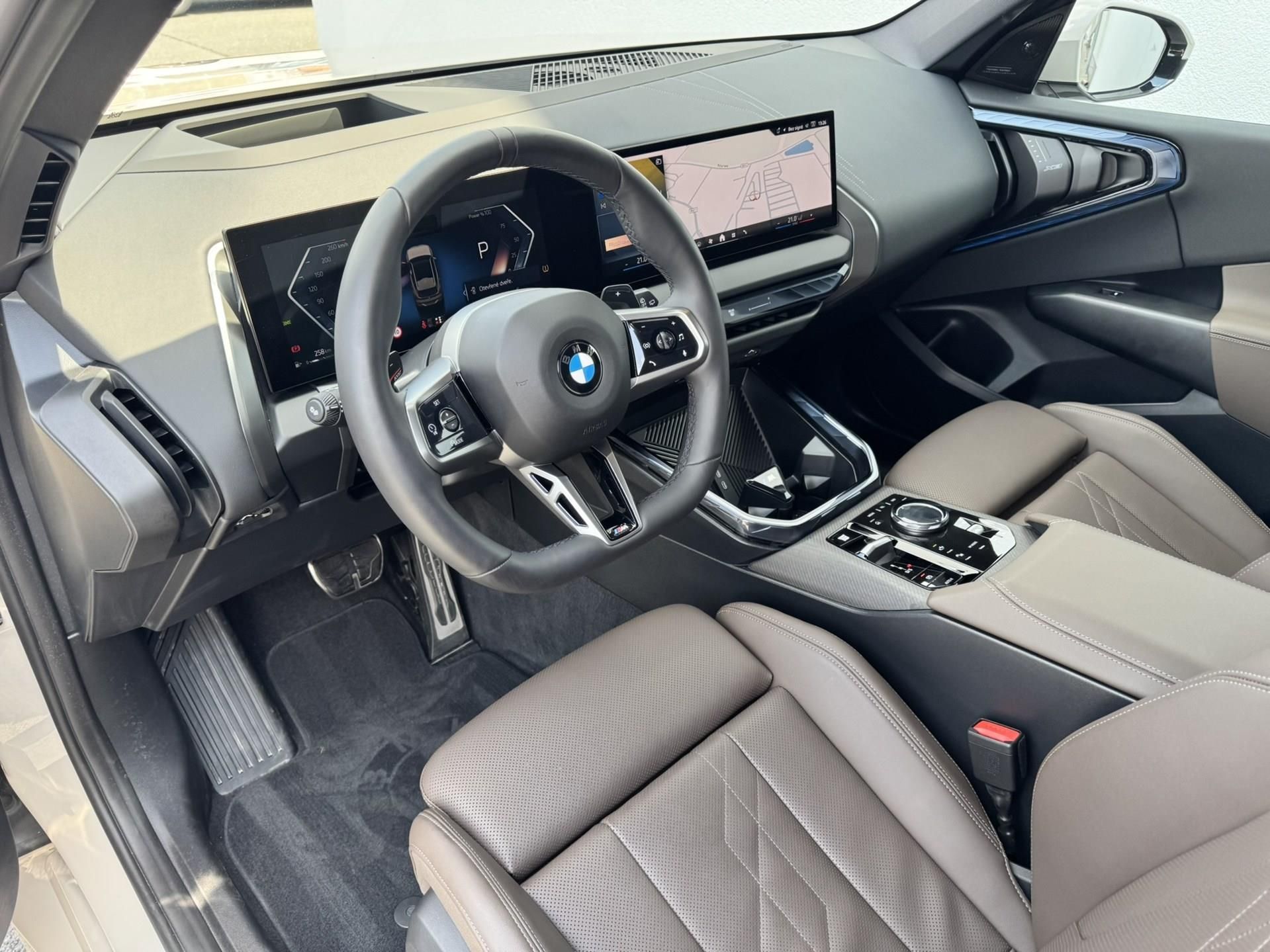 BMW X3, X3 20D xDrive Tažné Nezávislé - fotka 5