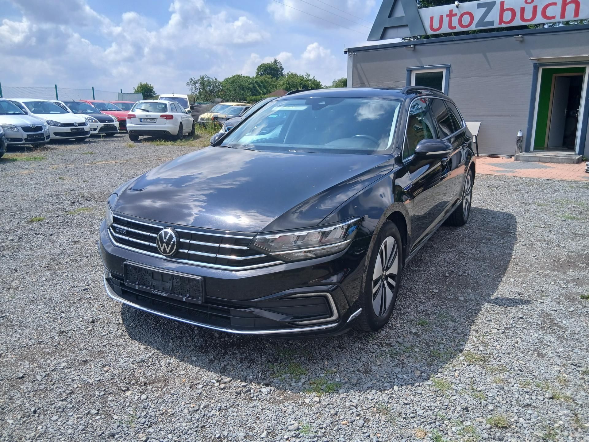 Volkswagen Passat, GTE Plug-in hybrid, kůže - fotka 2