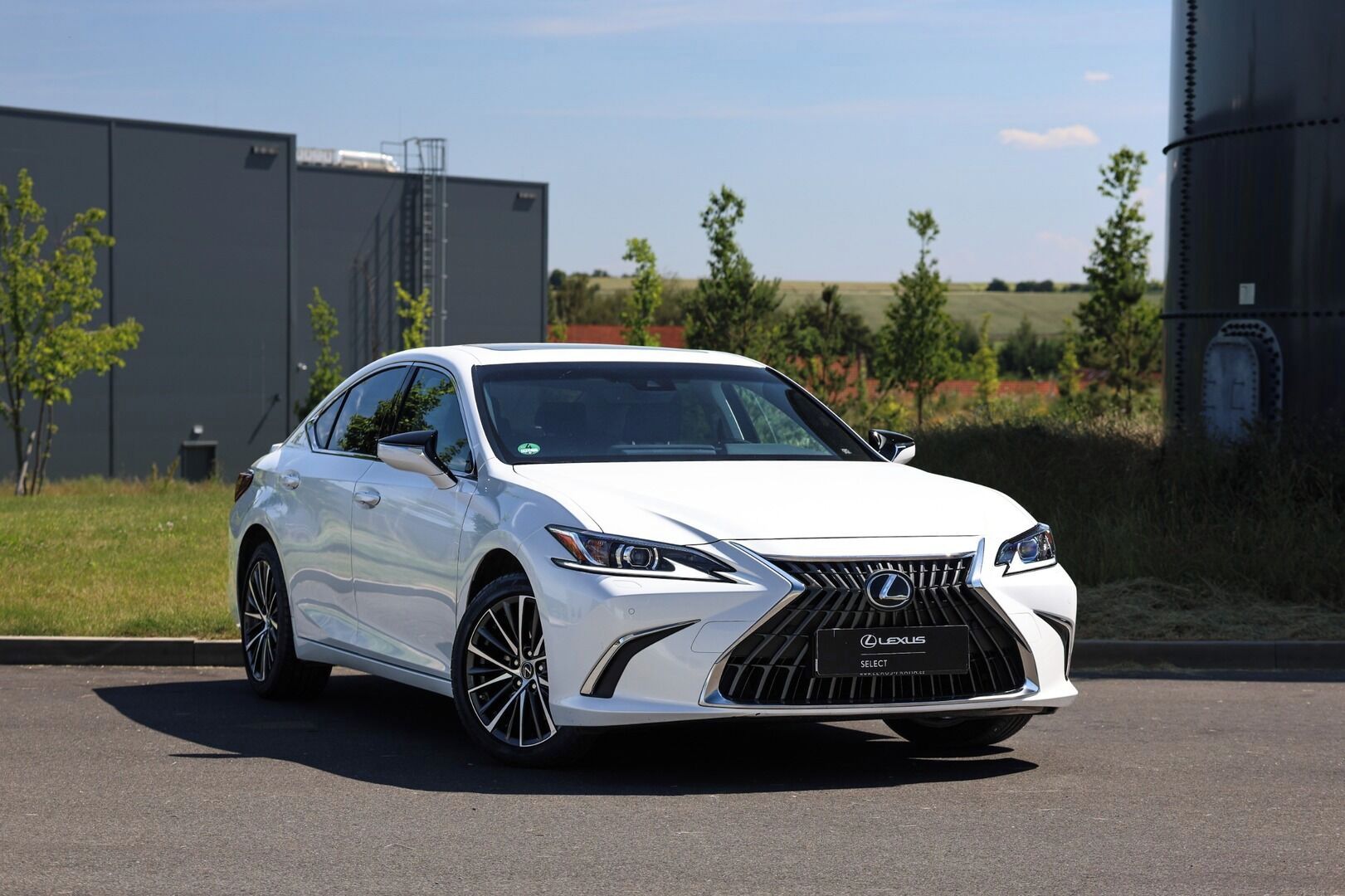 Lexus ES 300h, 300h 2,5 HEV BUSINESS EDITION - fotka 3