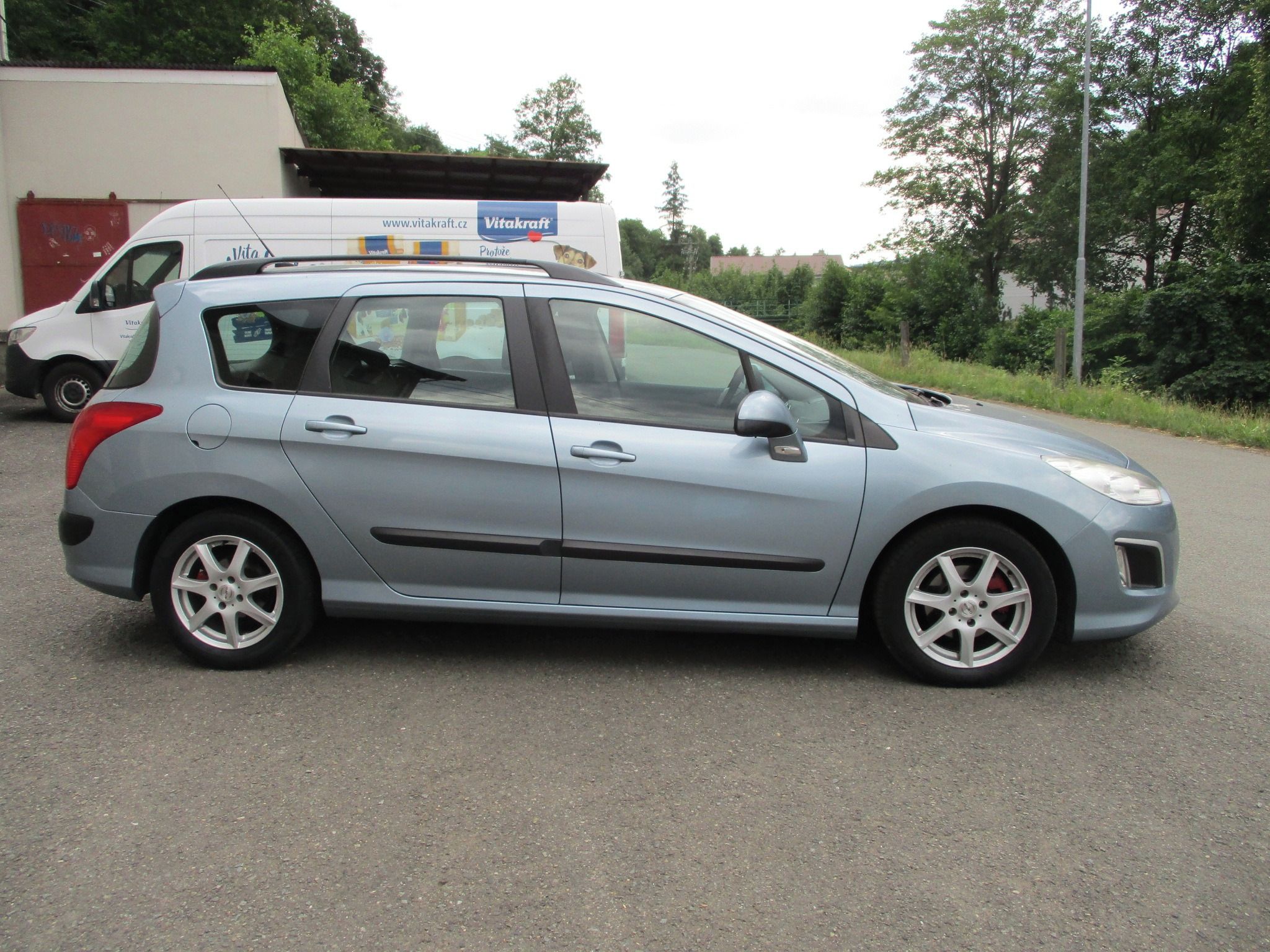 Peugeot 308, 1.6 HDi - Pěkný stav - fotka 6