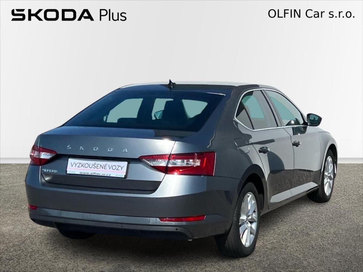 Škoda Superb, 2,0 TDi 110kW 7DSG STYLE  III. - fotka 2