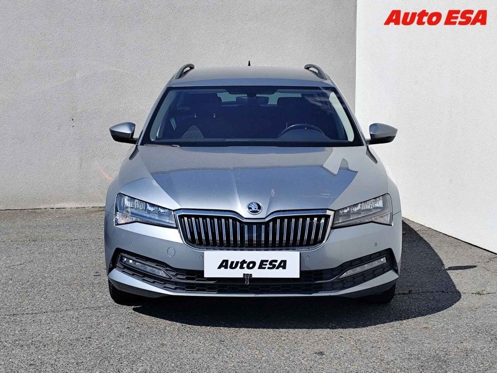 Škoda Superb, 1.6TDi - fotka 2