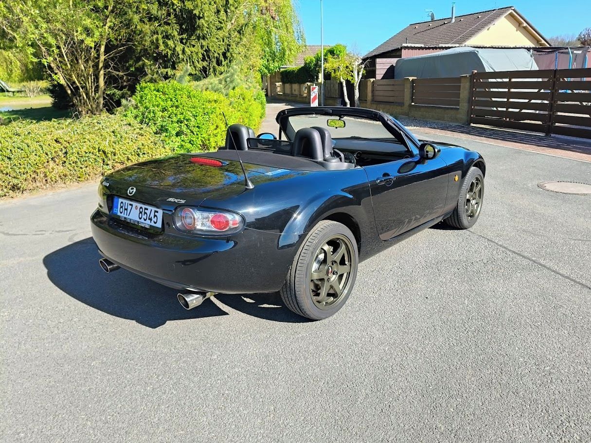 Mazda MX-5 - fotka 6