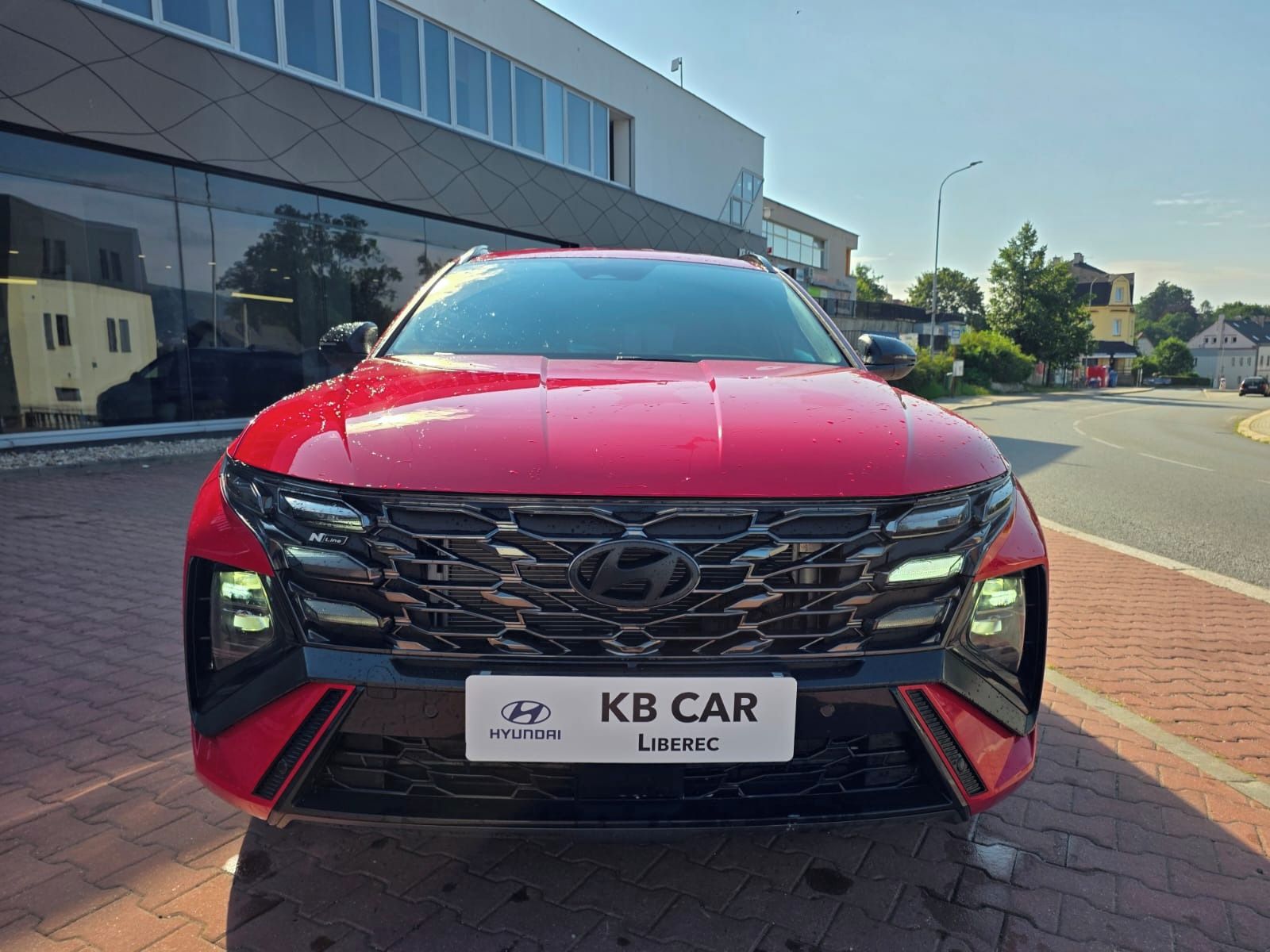 Hyundai Tucson, 1,6 T-GDI HEV 2WD GO N LINE - fotka 2