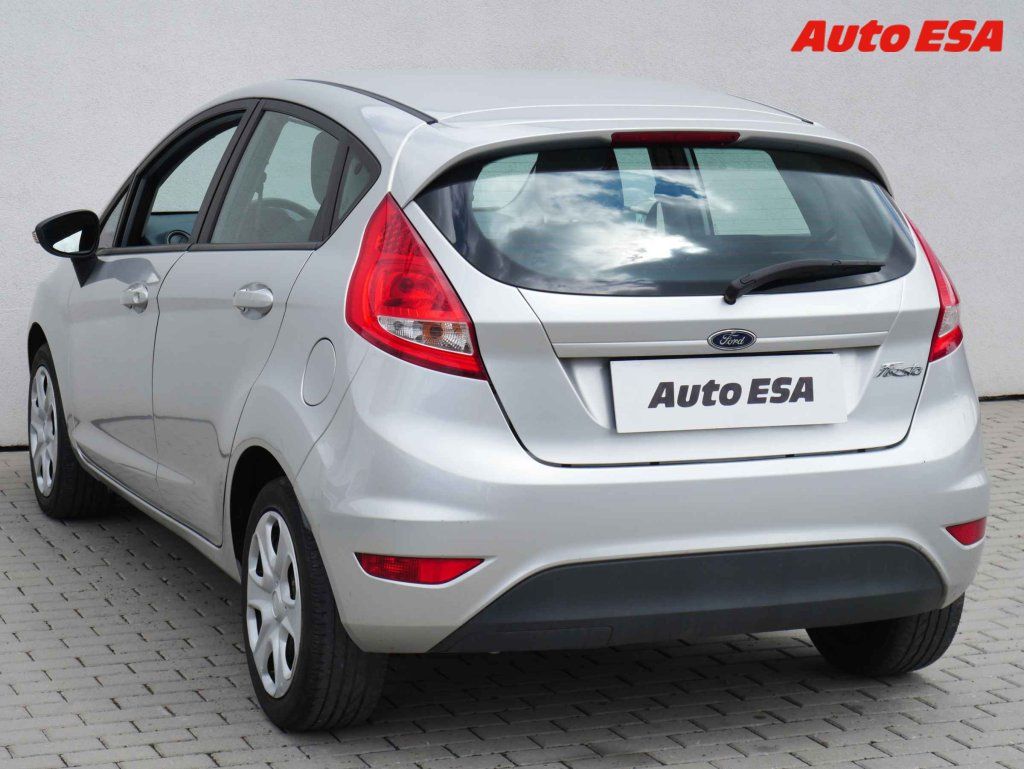 Ford Fiesta, 1.4i - fotka 6
