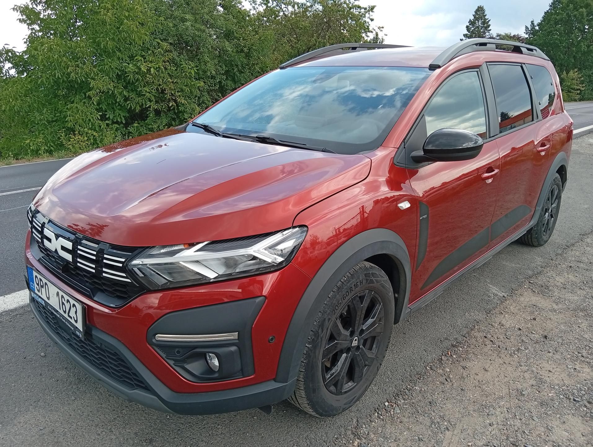 Dacia Jogger, 1.0 TCe LPG, Extreme, 7 míst - fotka 2