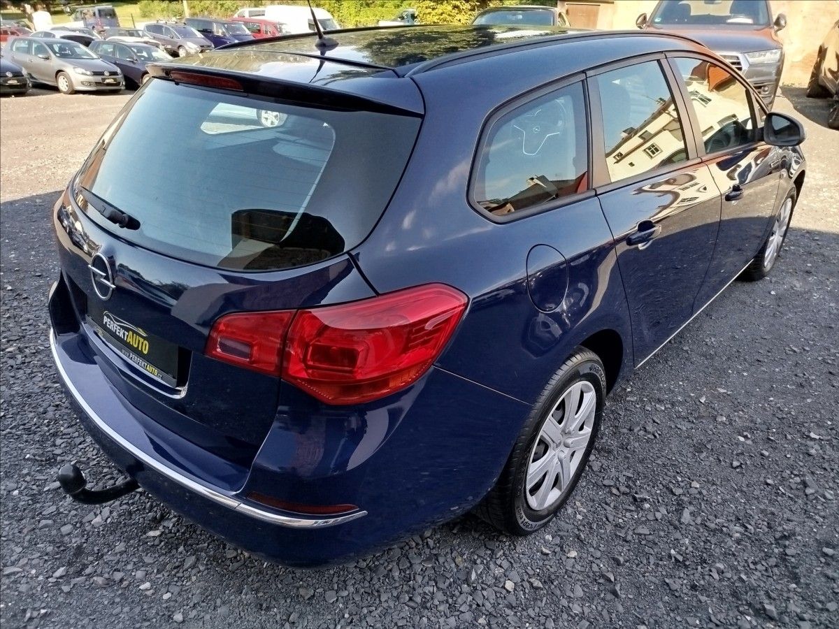 Opel Astra, 1,6 i 85kW ENJOY - fotka 6