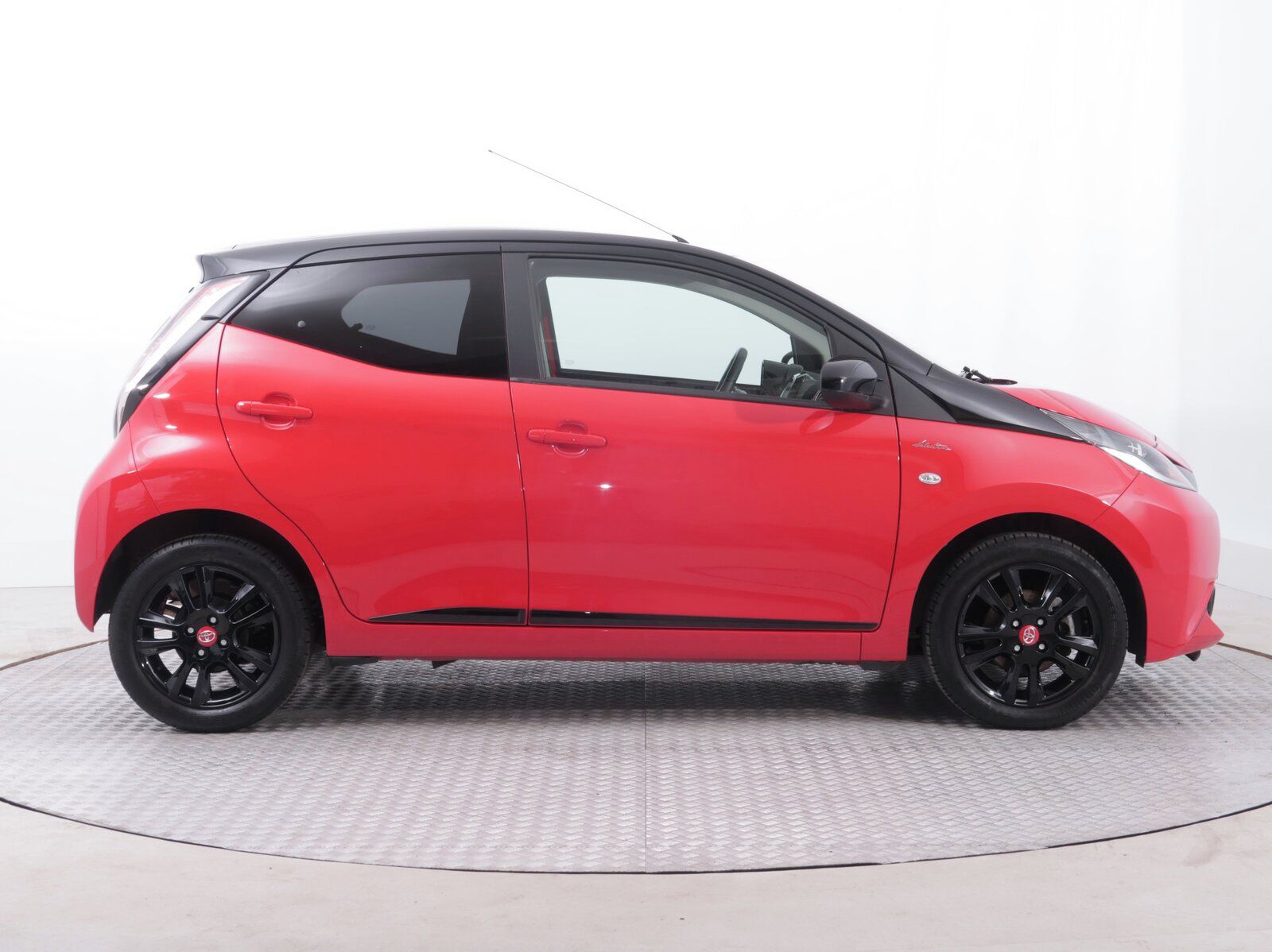 Toyota Aygo, 1.0 VVT-i, Serv.kniha, Klima - fotka 6