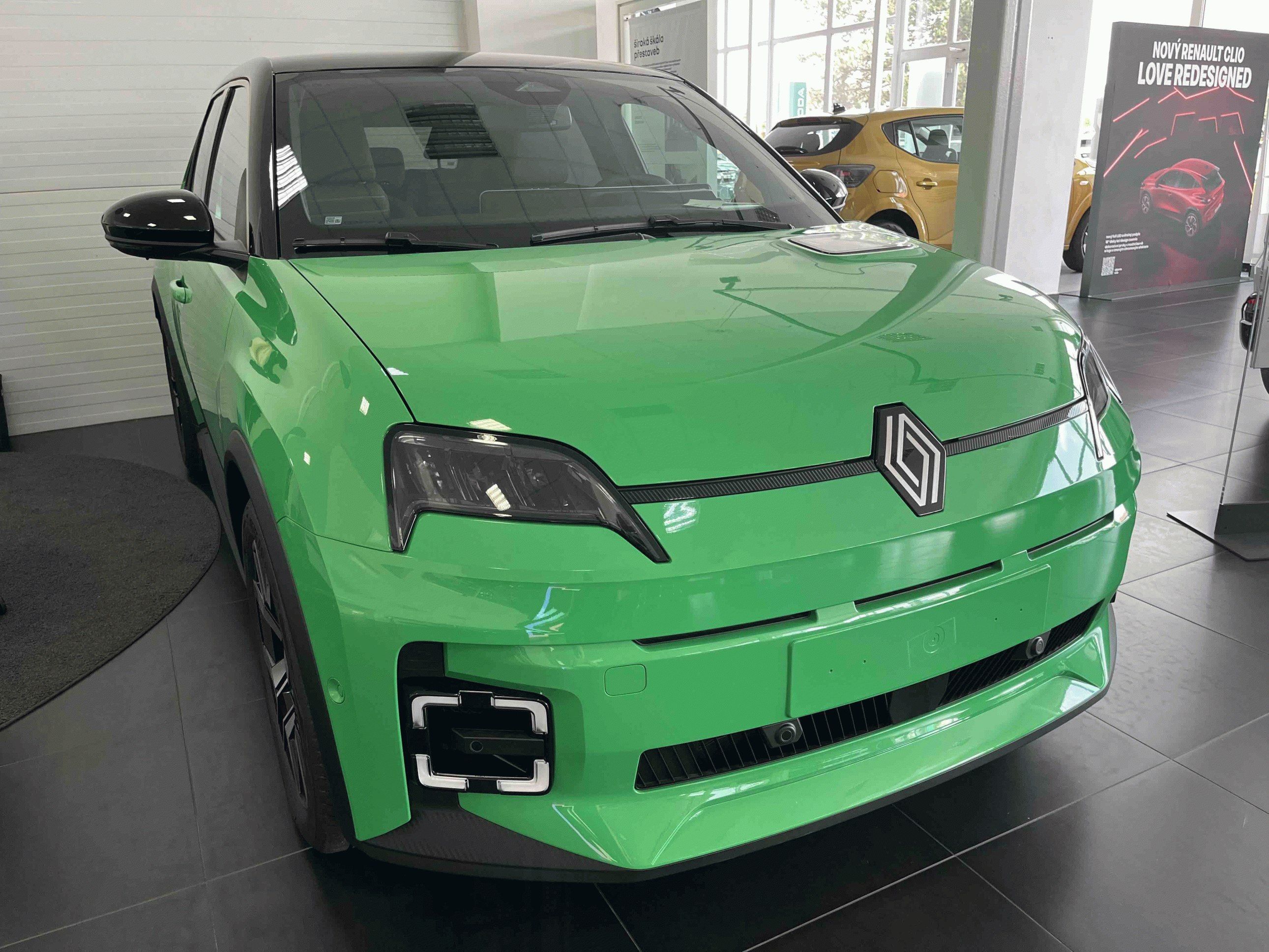 Renault R5, techno 150 k comfort range - fotka 2