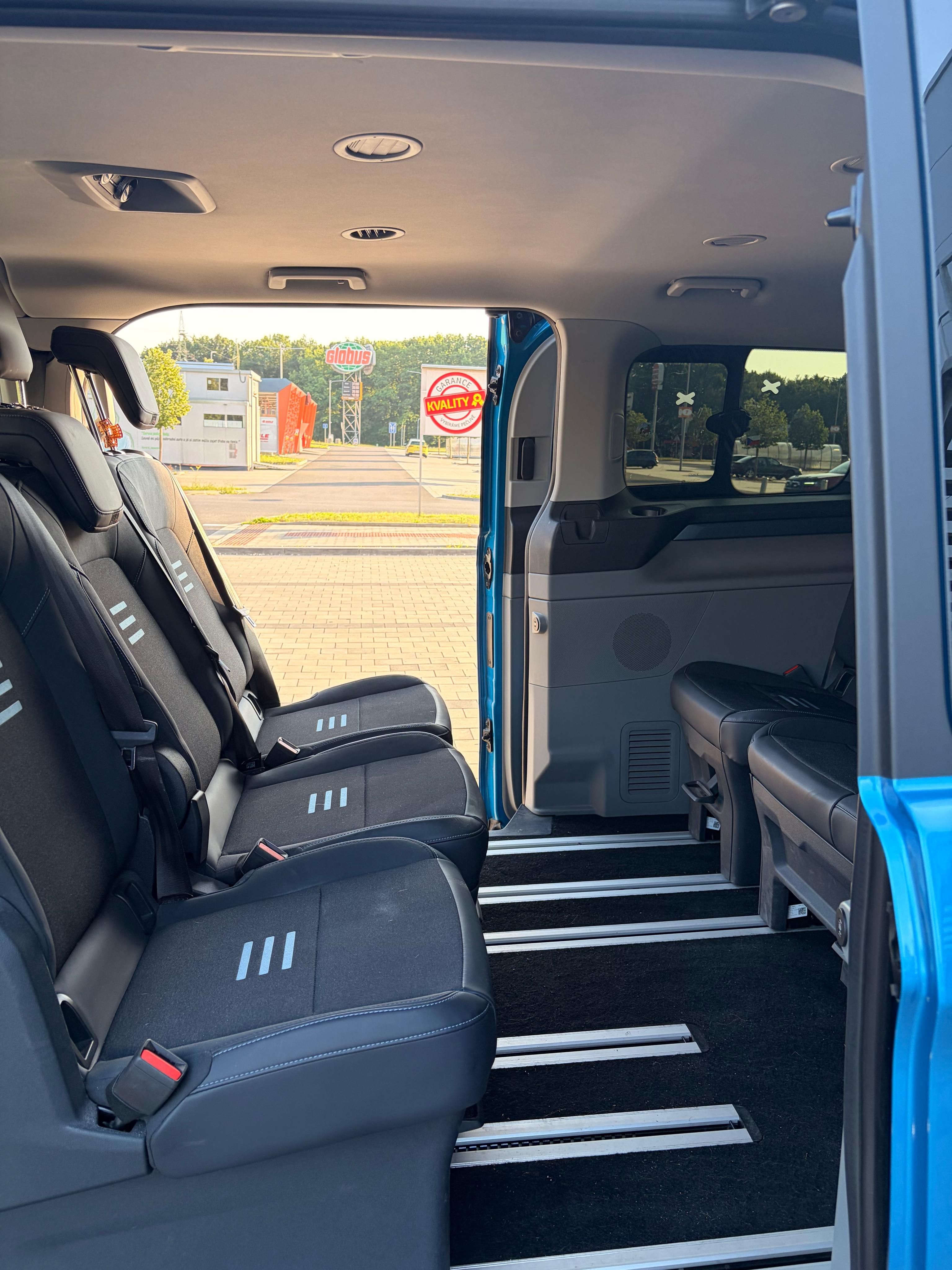 Ford Tourneo Custom, Tourneo Custom Active 2025 AWD - fotka 3