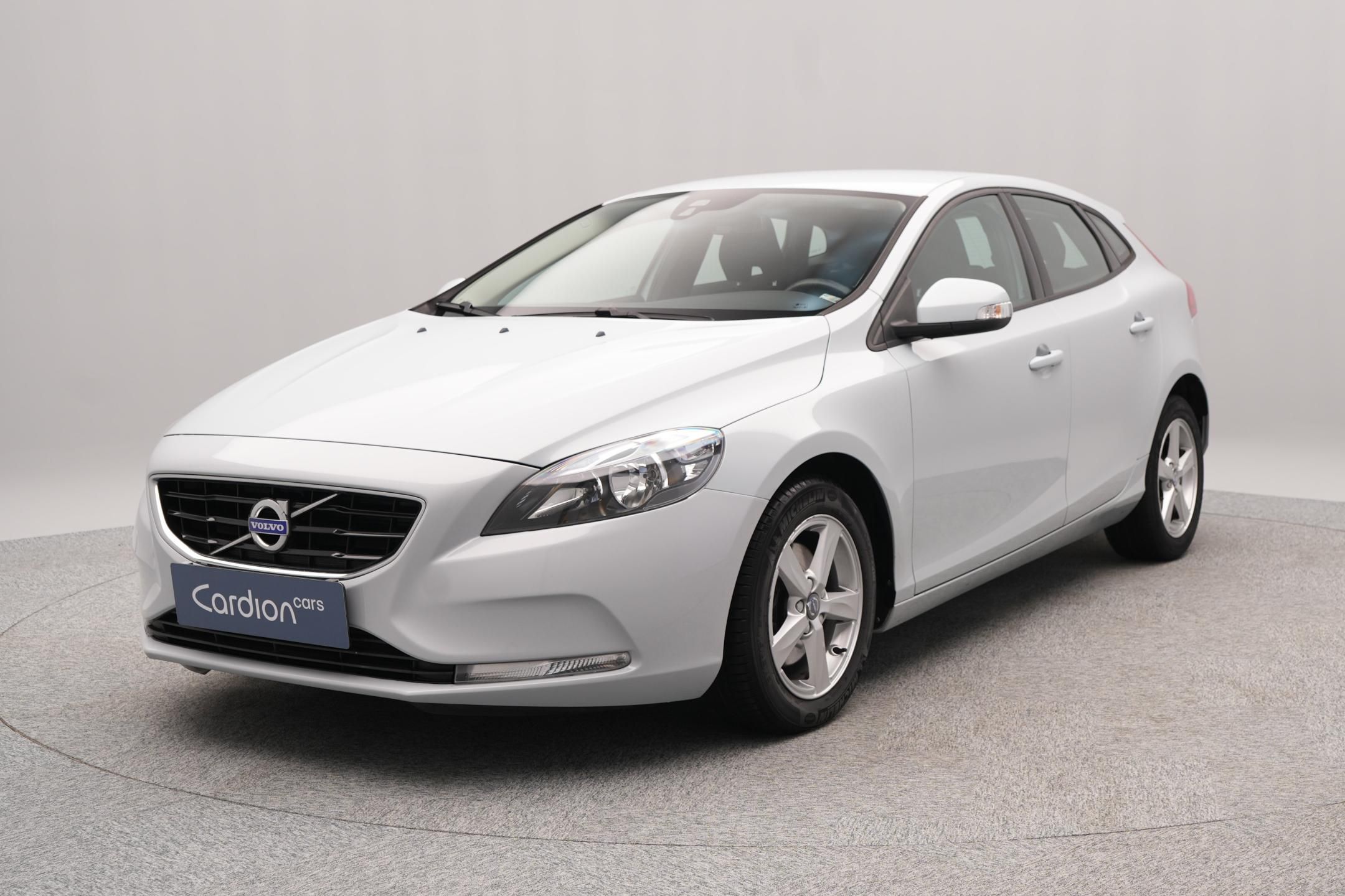 Volvo V40, T2 KINETIC CZ 1.maj