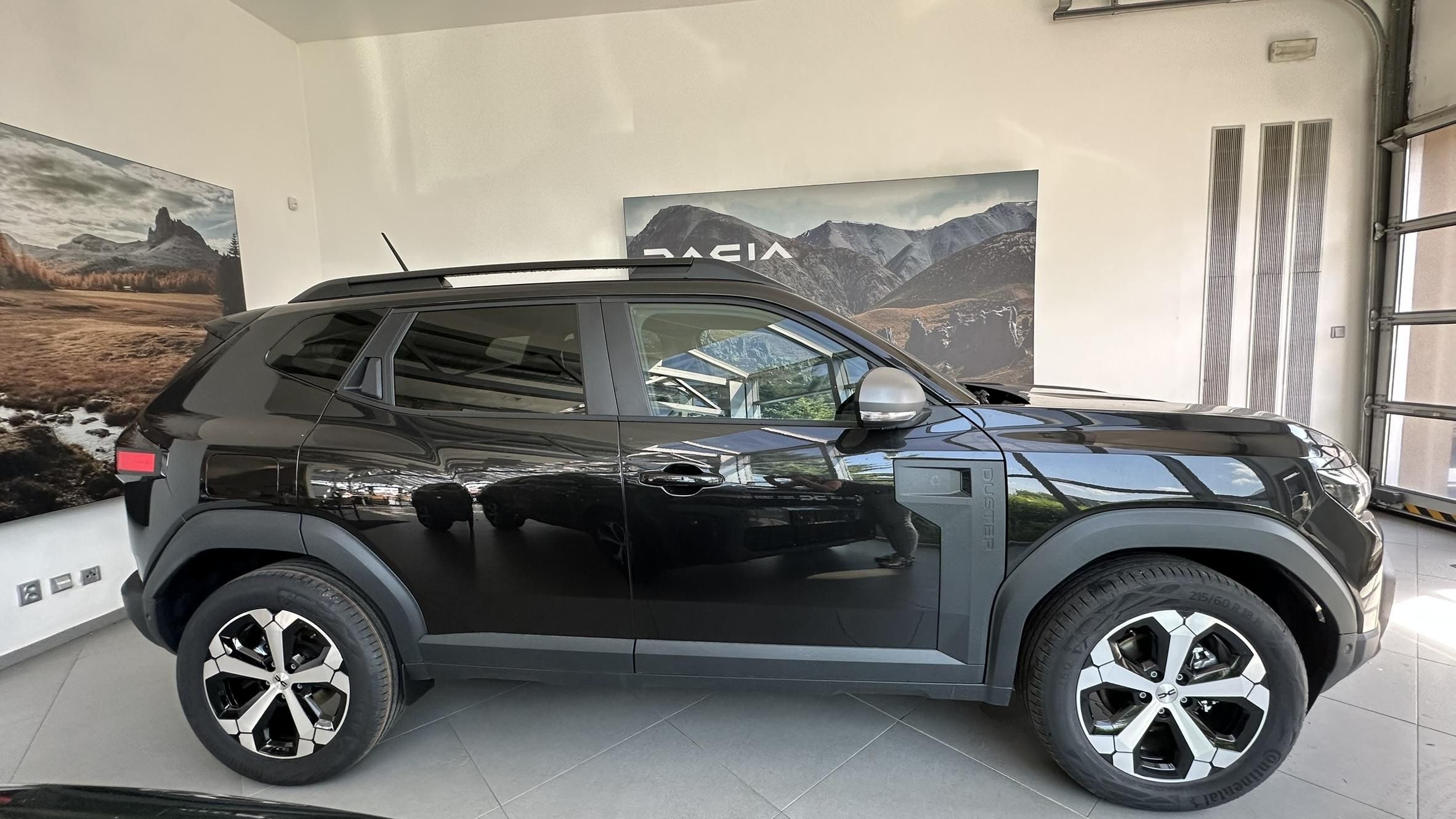 Dacia Duster, Journey Eco-G 120 auto - fotka 3