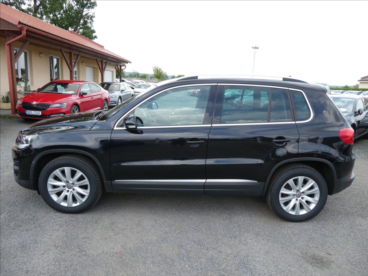 Volkswagen Tiguan, 2,0 TDi 130kW Sport 4x4,TZ,nav - fotka 6