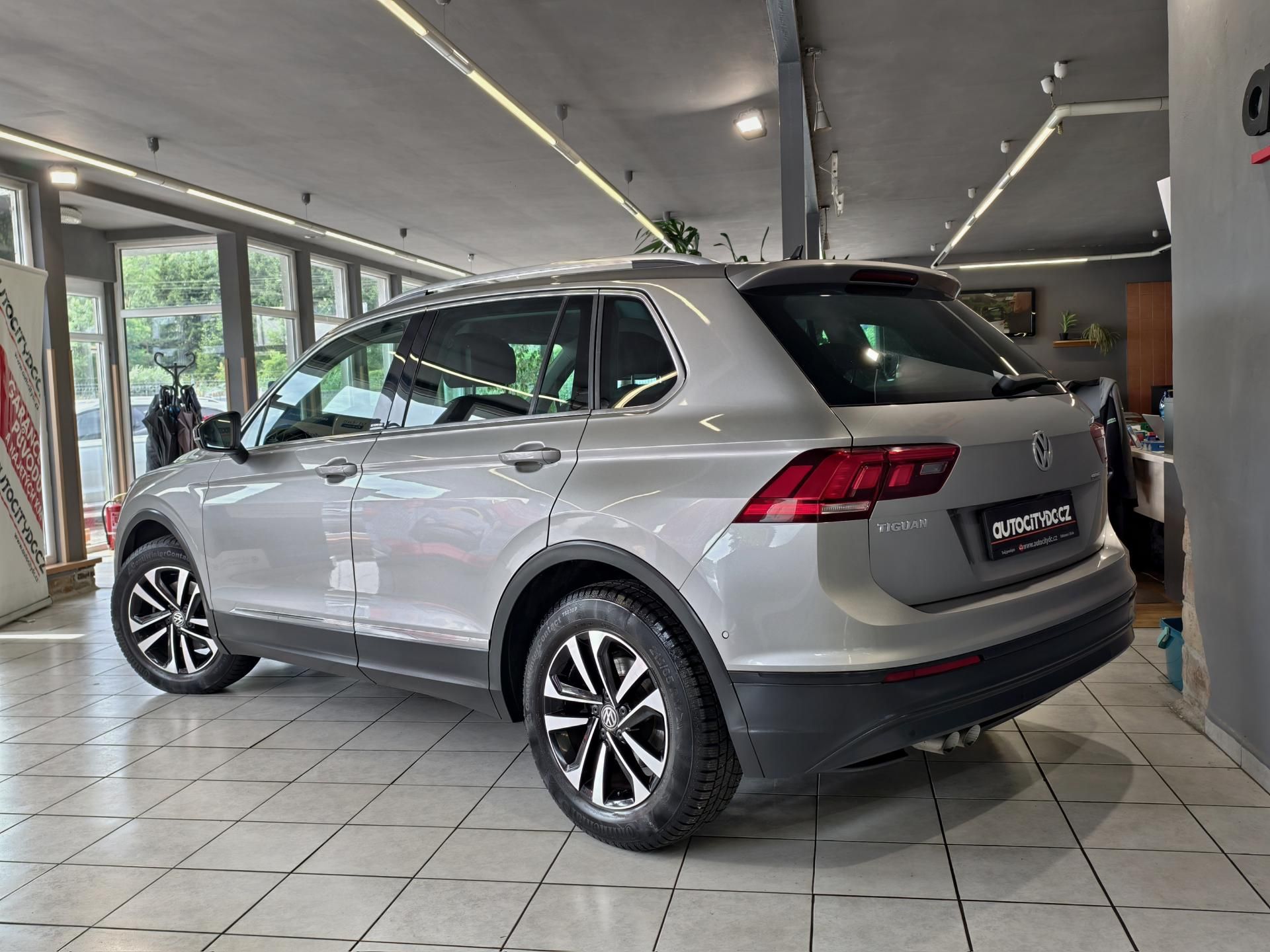 Volkswagen Tiguan, 2.0 TDi KAMERA, IQ.DRIVE, DPH - fotka 5