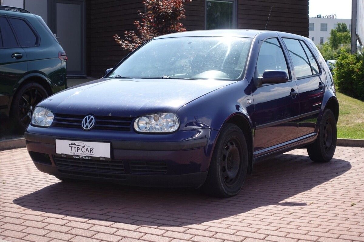 Volkswagen Golf, 1,6FSi 77kW M/T