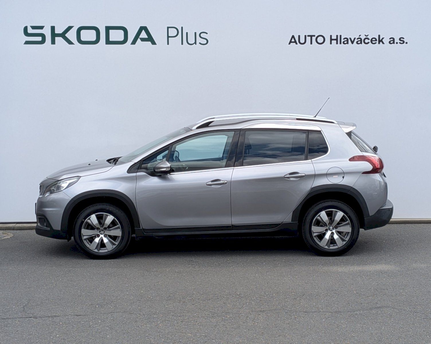 Peugeot 2008, 1,2PURE TECH 96kW - fotka 3