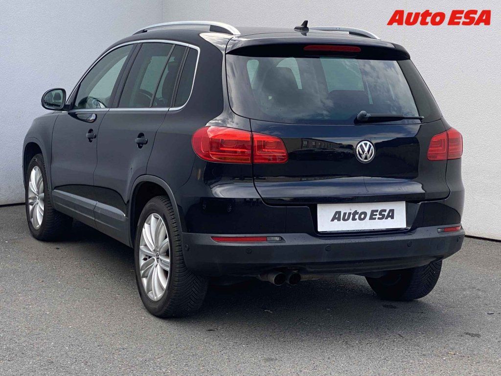 Volkswagen Tiguan, 1.4 TSi,Sport&Style,navi - fotka 6