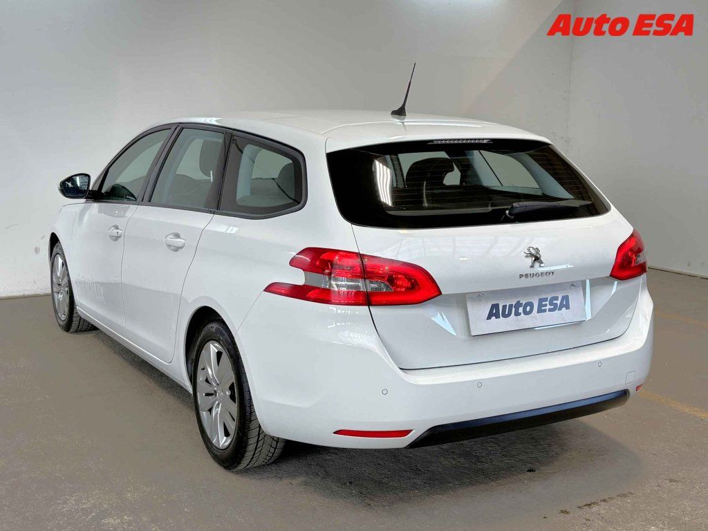 Peugeot 308, 1.5 HDi - fotka 6