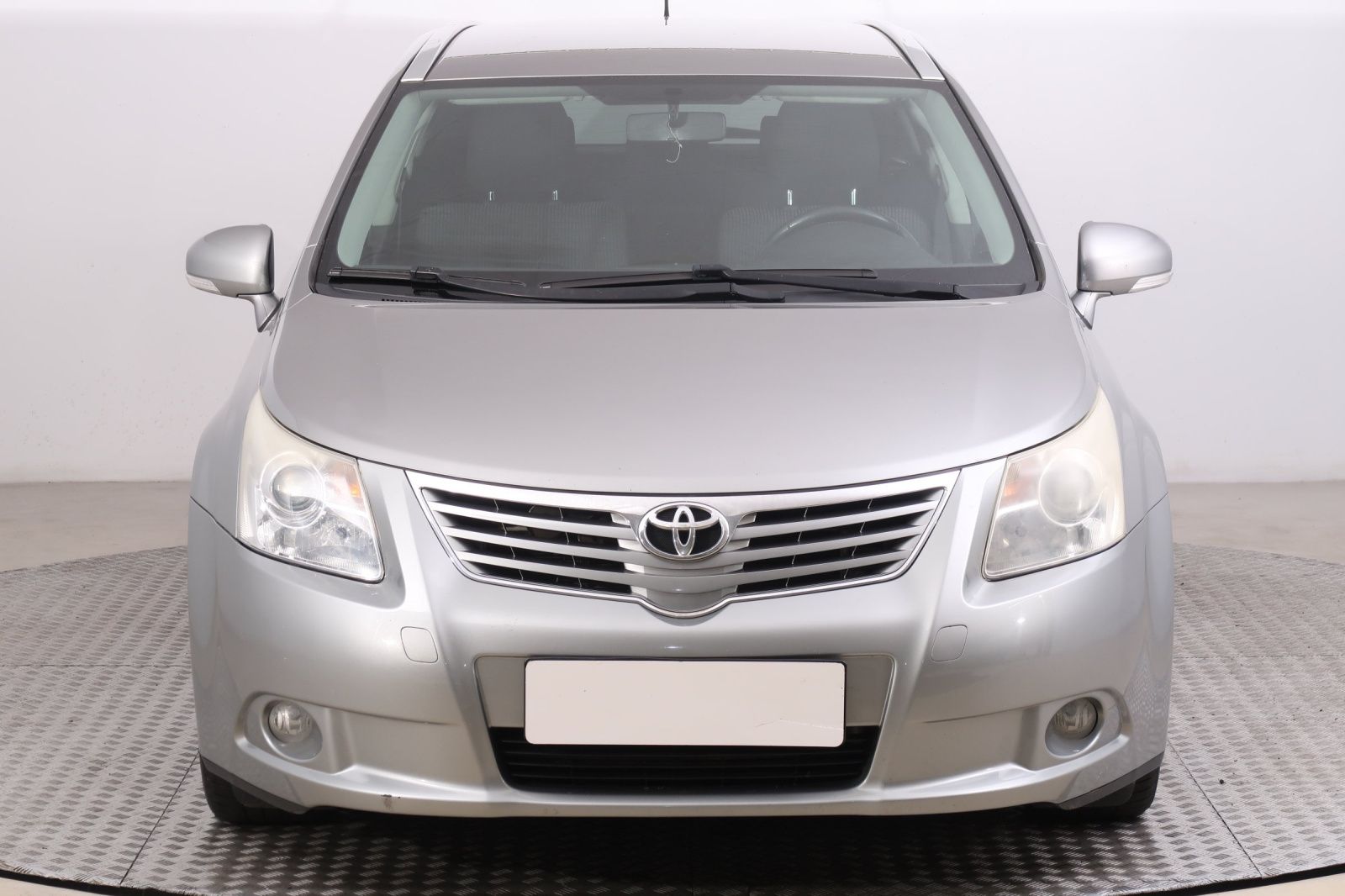 Toyota Avensis, 2.2 D-4D, Navi - fotka 2