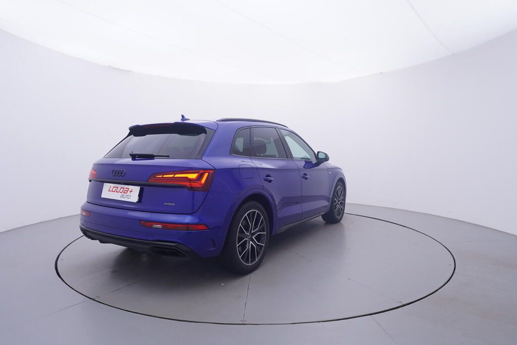 Audi Q5, S-line 2.0 TDI 150 kW - fotka 5