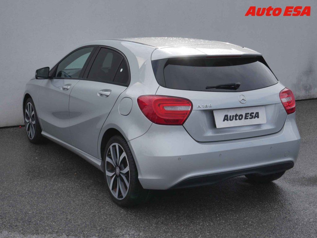 Mercedes-Benz Třídy A, 1.6i A180,Sport,bixen,navi - fotka 6