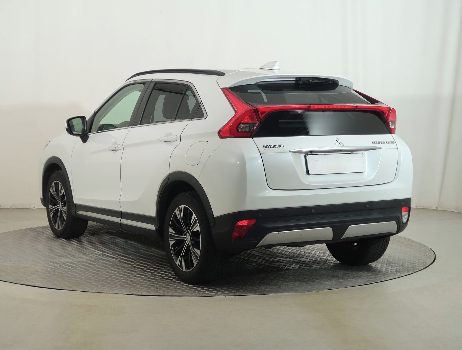 Mitsubishi Eclipse Cross, 1.5 T-MIVEC, 4X4, Automat - fotka 4