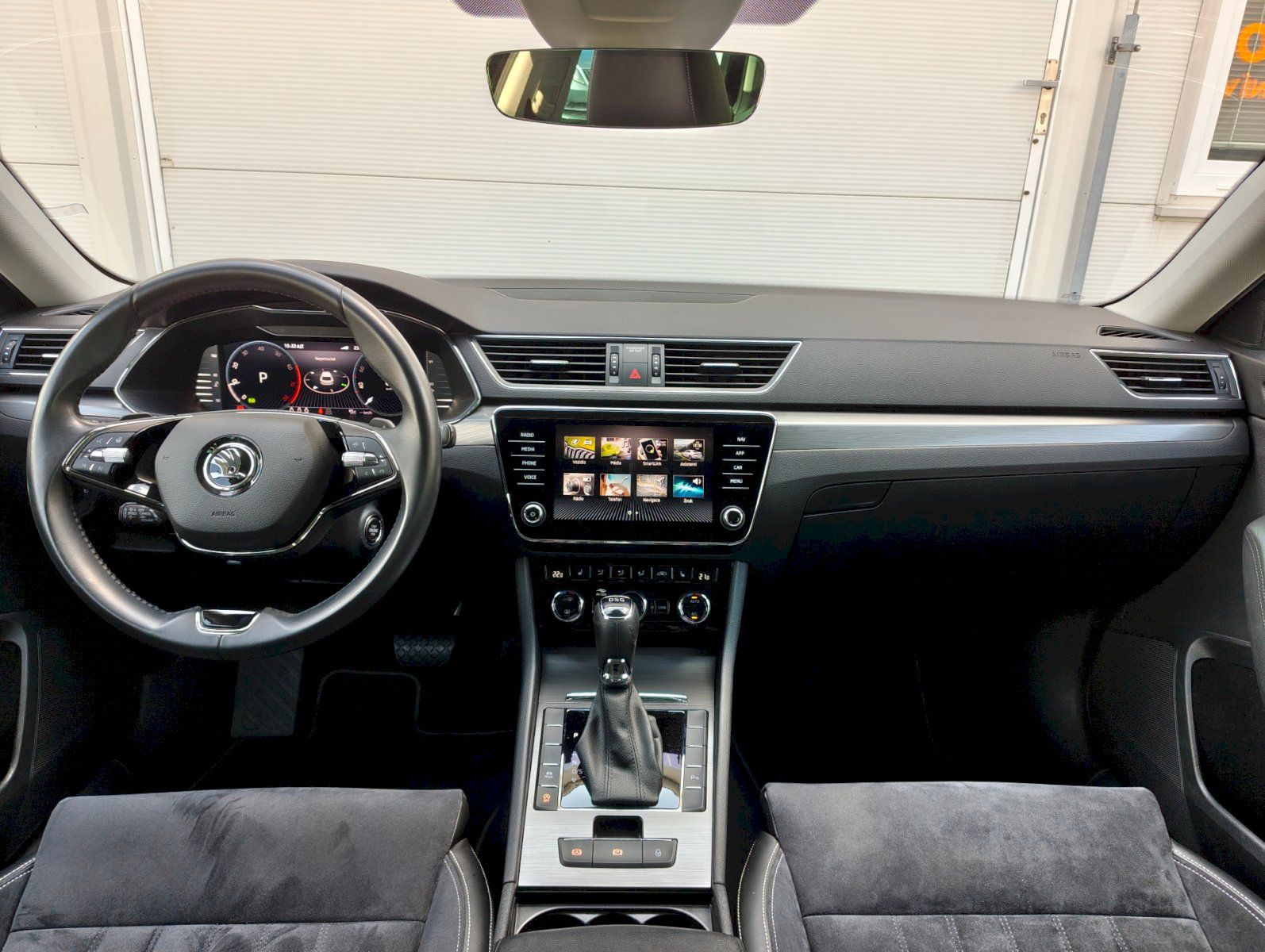 Škoda Superb, 1.5 TSI 110kW ACT Style Combi - fotka 5