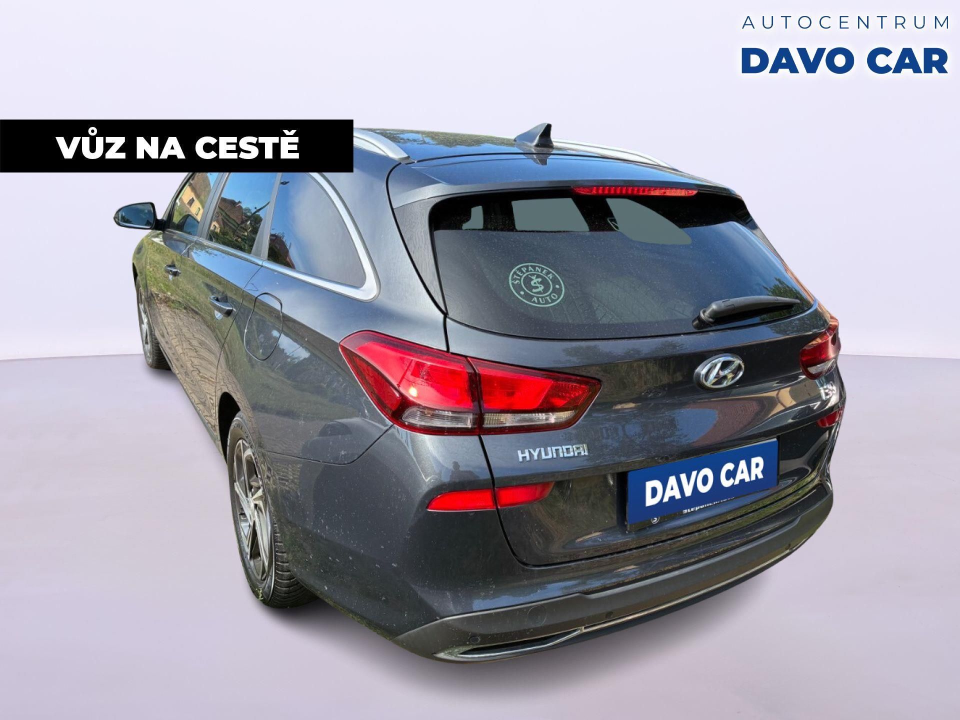 Hyundai i30, 1.0 T-GDI 88kW Style DCT DPH C - fotka 4