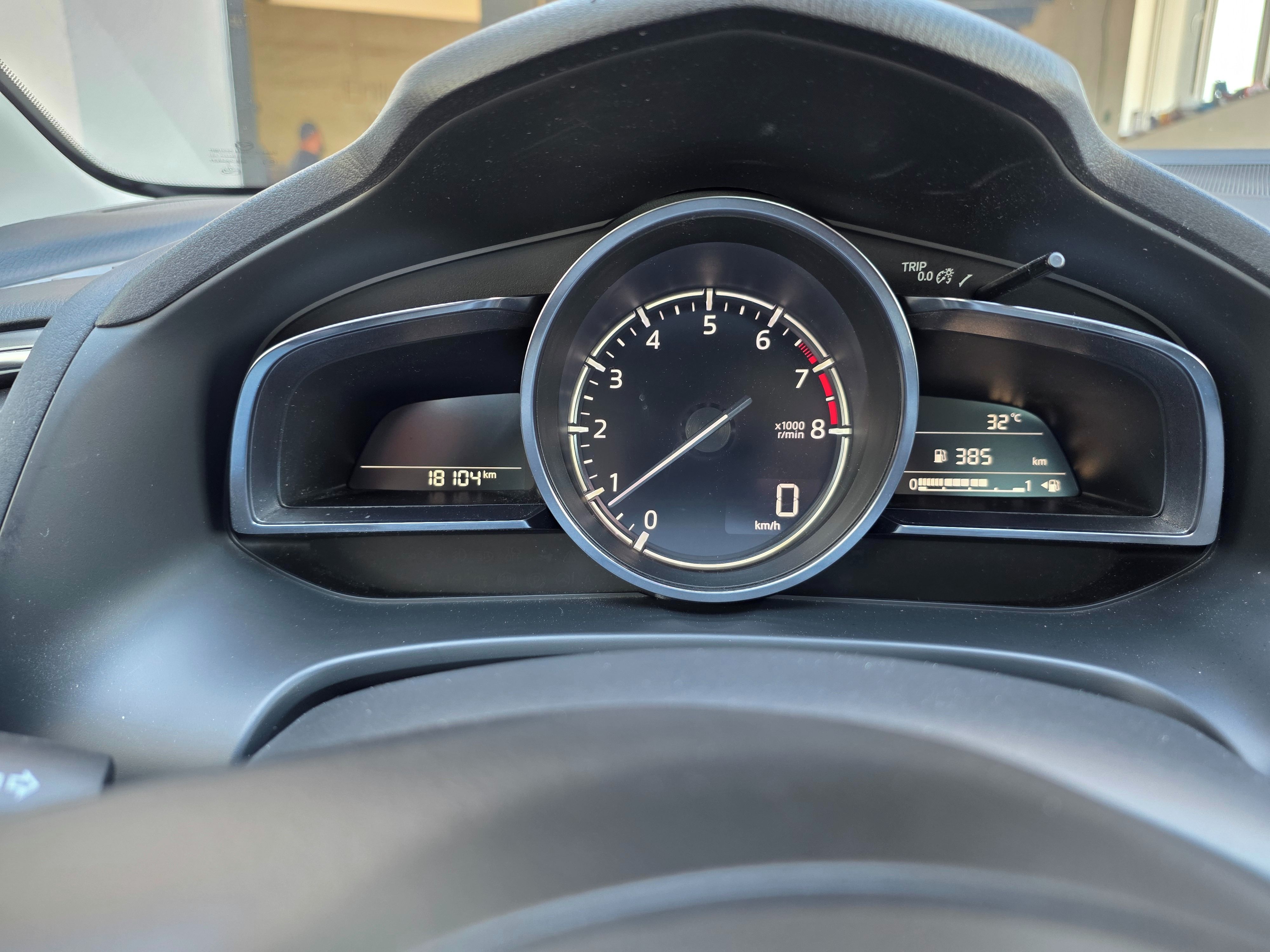 Mazda 3, 2.0 88kW REVOLUTION-jen 18.000 - fotka 6