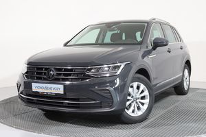 Volkswagen Tiguan, LIFE 2,0 TDI 110 KW DSG/ TAŽNÉ
