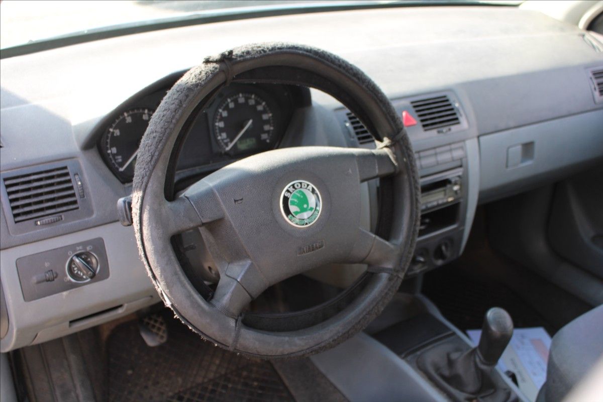 Škoda Fabia, 1,4 MPI - fotka 6