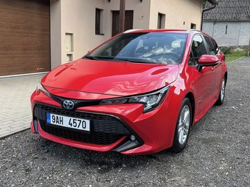 1.8 HYBRID E-CVT. 133 tis.km.