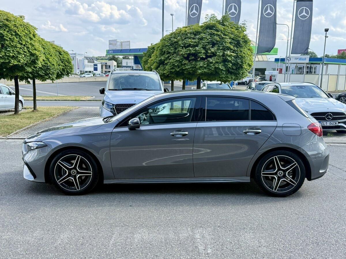 Mercedes-Benz Třídy A, 200 - fotka 5