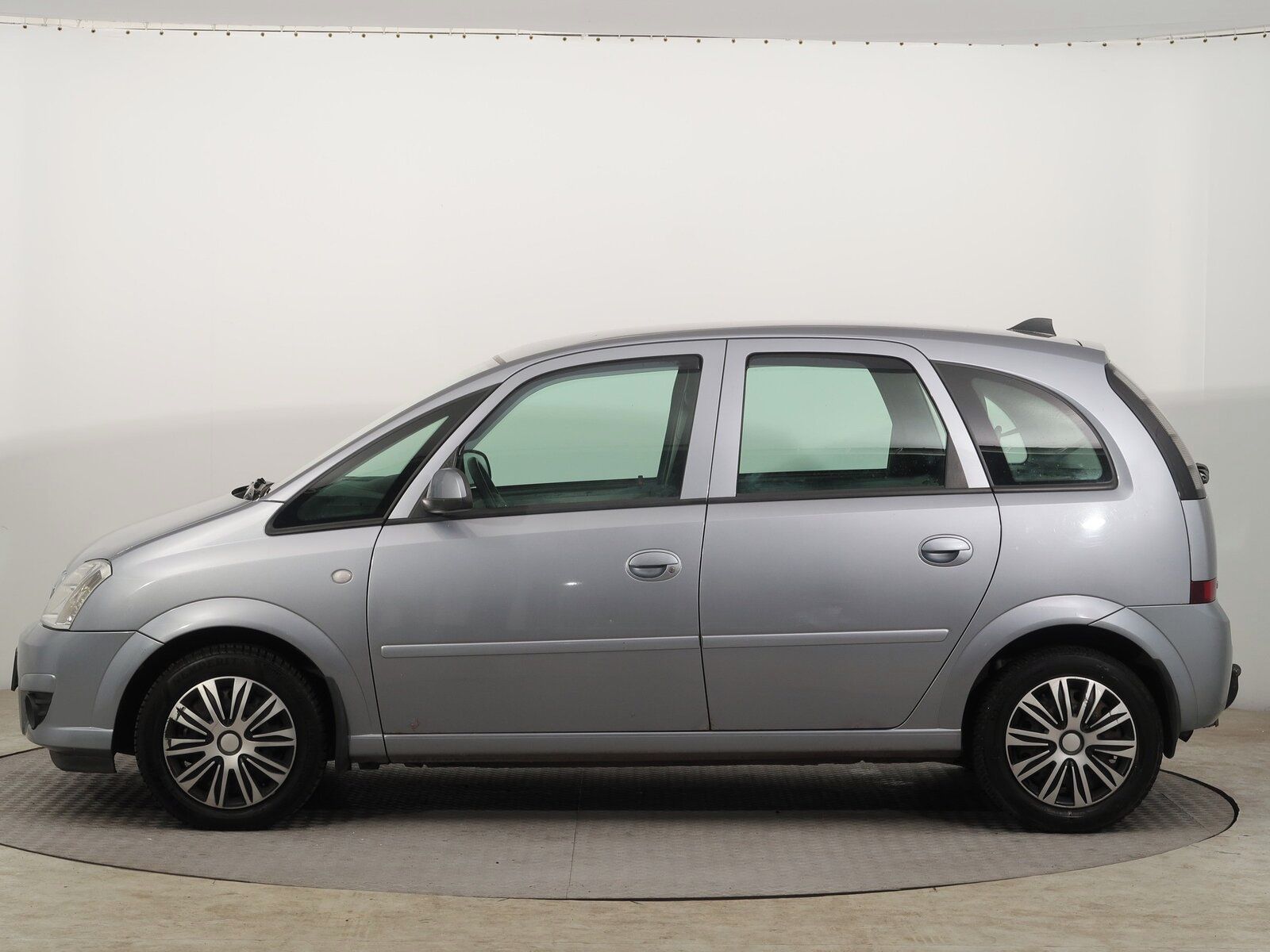 Opel Meriva, 1.3 CDTI, Tažné, zamluveno - fotka 3