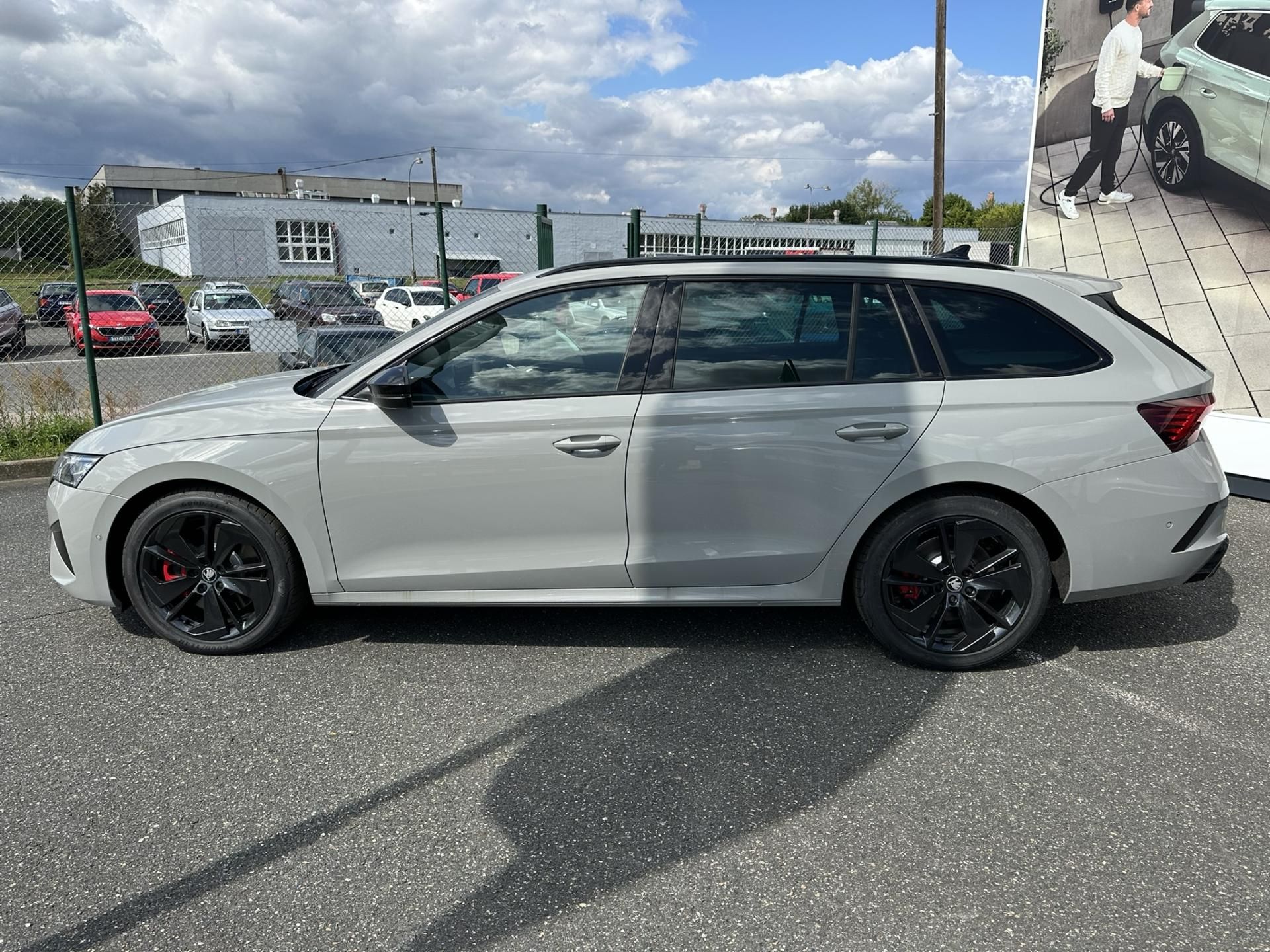 Škoda Octavia, Combi RS - fotka 4