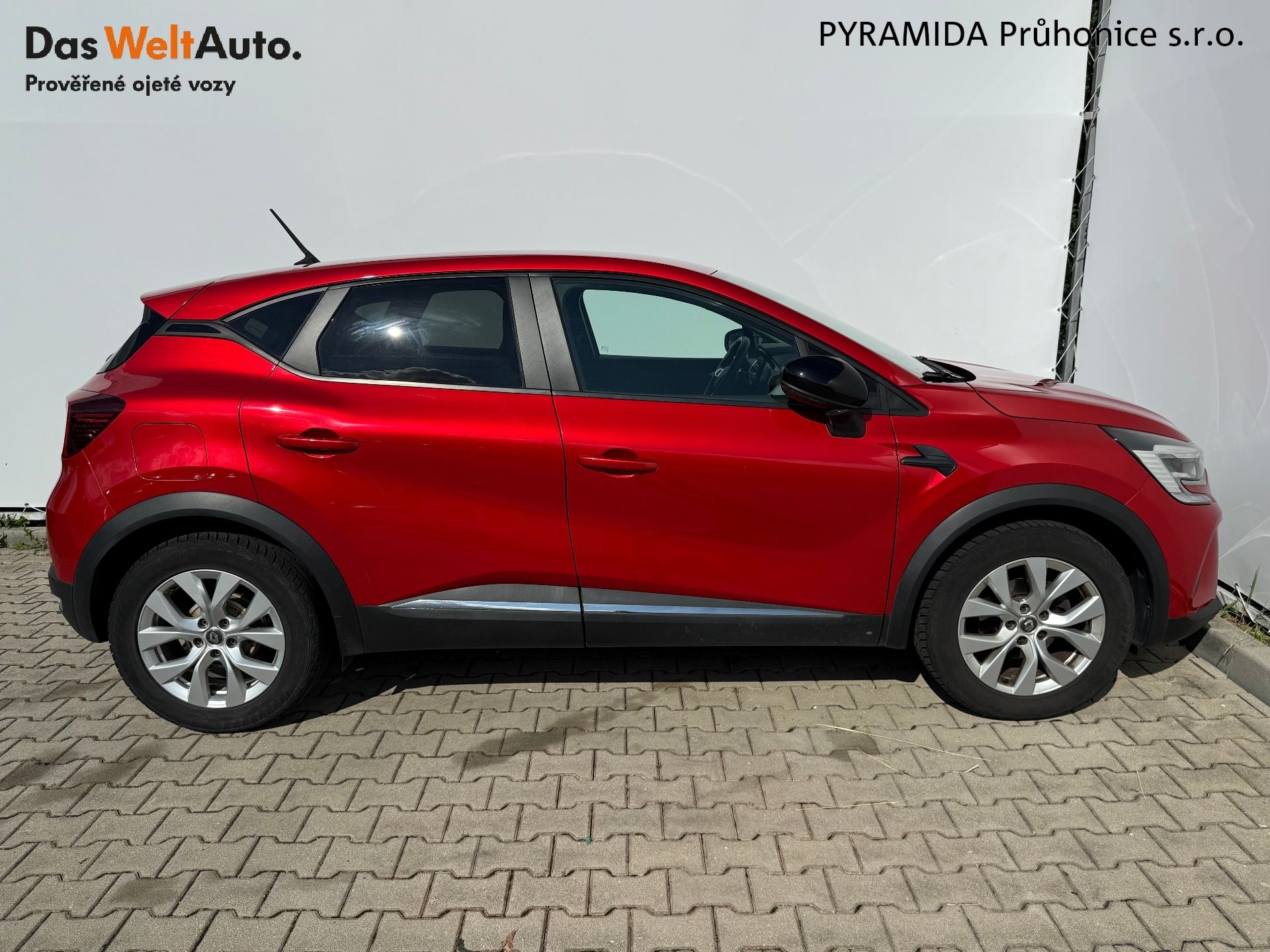 Renault Captur, 1.0 TCe 74 kW Intens - fotka 6