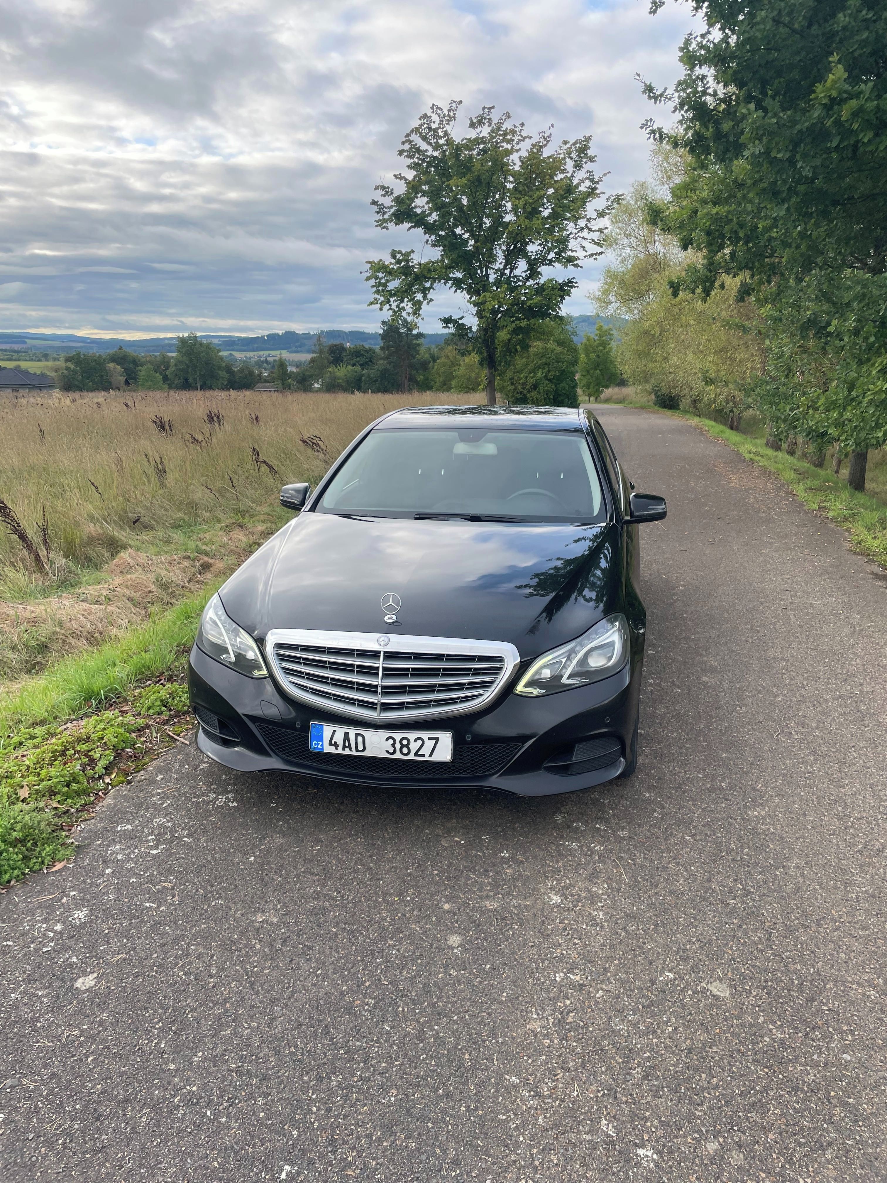 Mercedes-Benz Třídy E, Mercedes Benz E 200 CDI - fotka 5