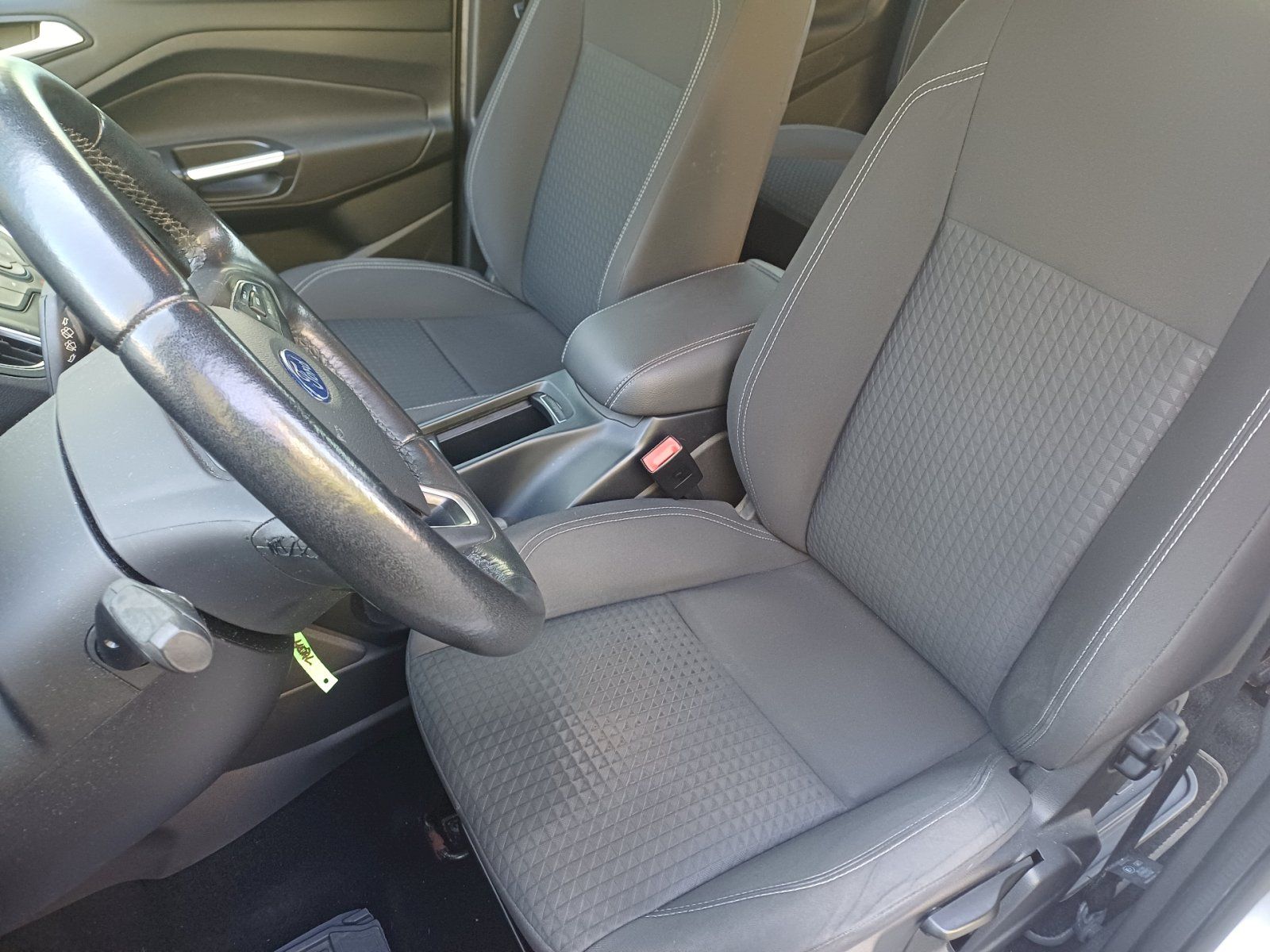 Ford C-MAX, GRAND 1.0 Ecoboos 92kW - 7 mís - fotka 6