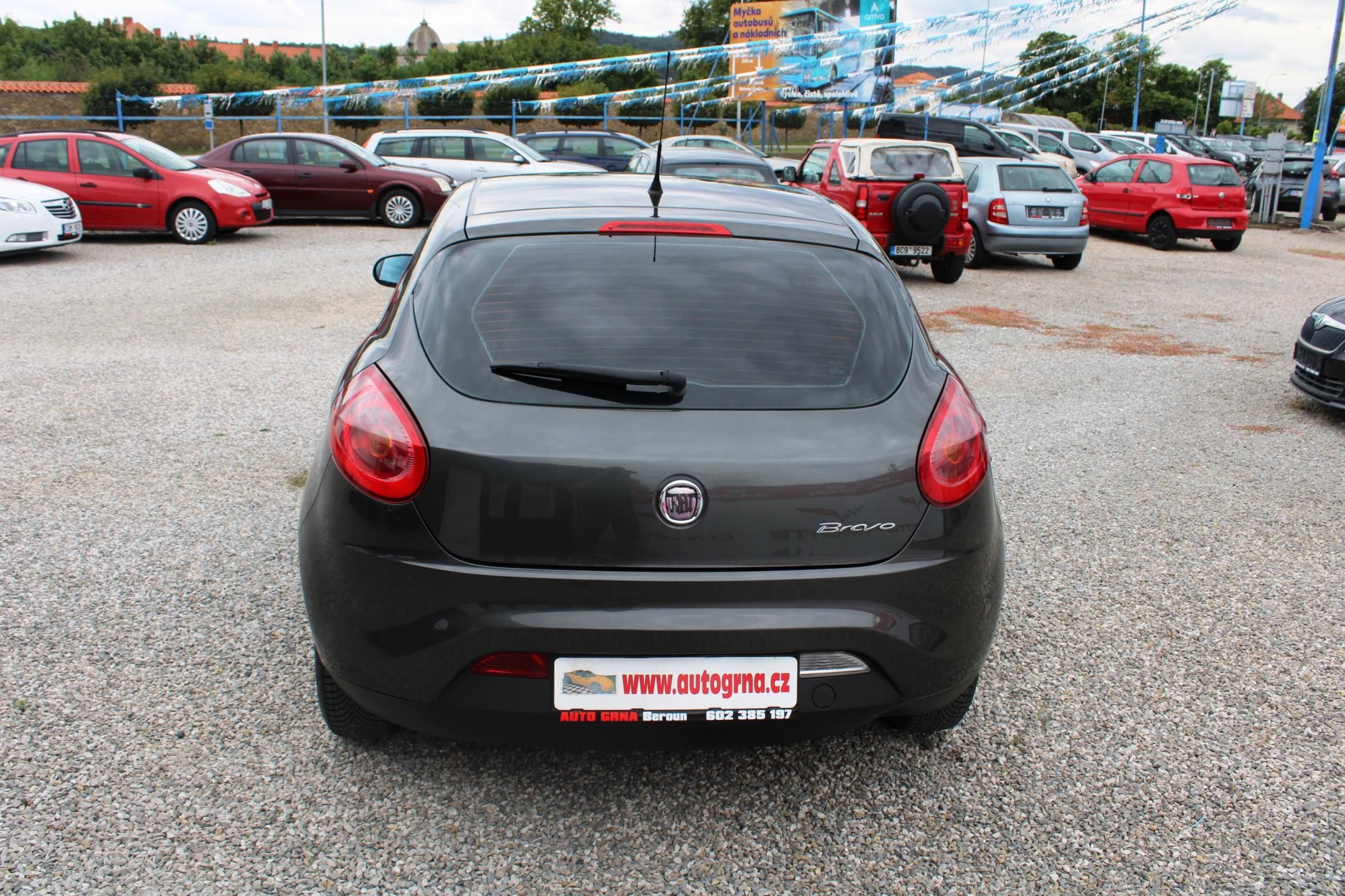 Fiat Bravo, 1,4i KLIMA EL.OKNA 6RYCHL - fotka 6
