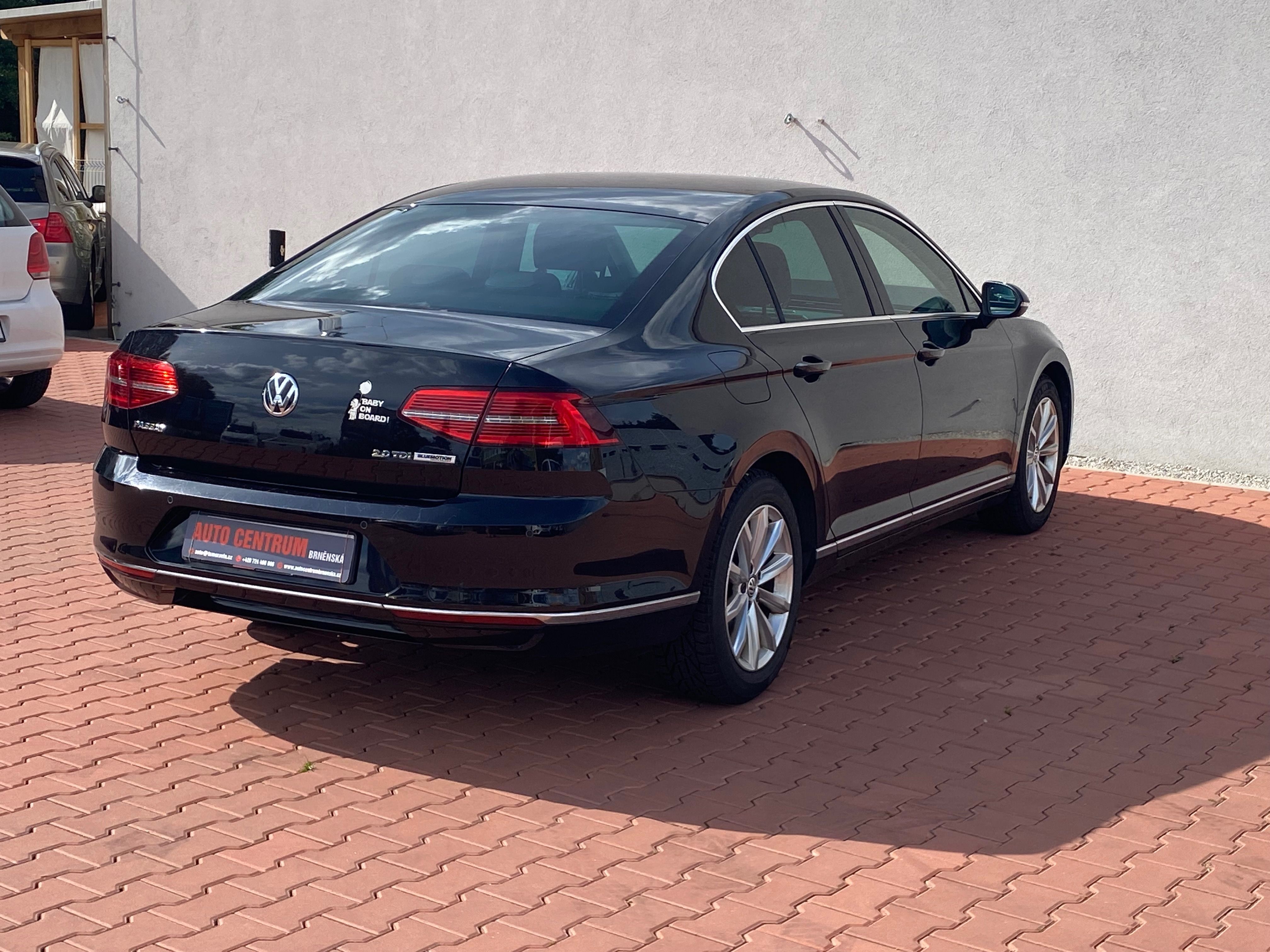 Volkswagen Passat, VW PASSAT 2.0 nafta 110kw/150 - fotka 5