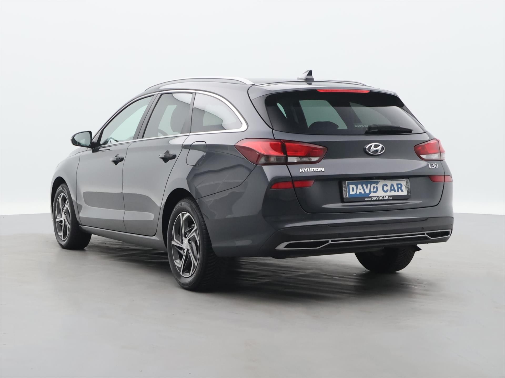 Hyundai i30, 1.0 T-GDI 88kW Style DCT DPH C - fotka 5