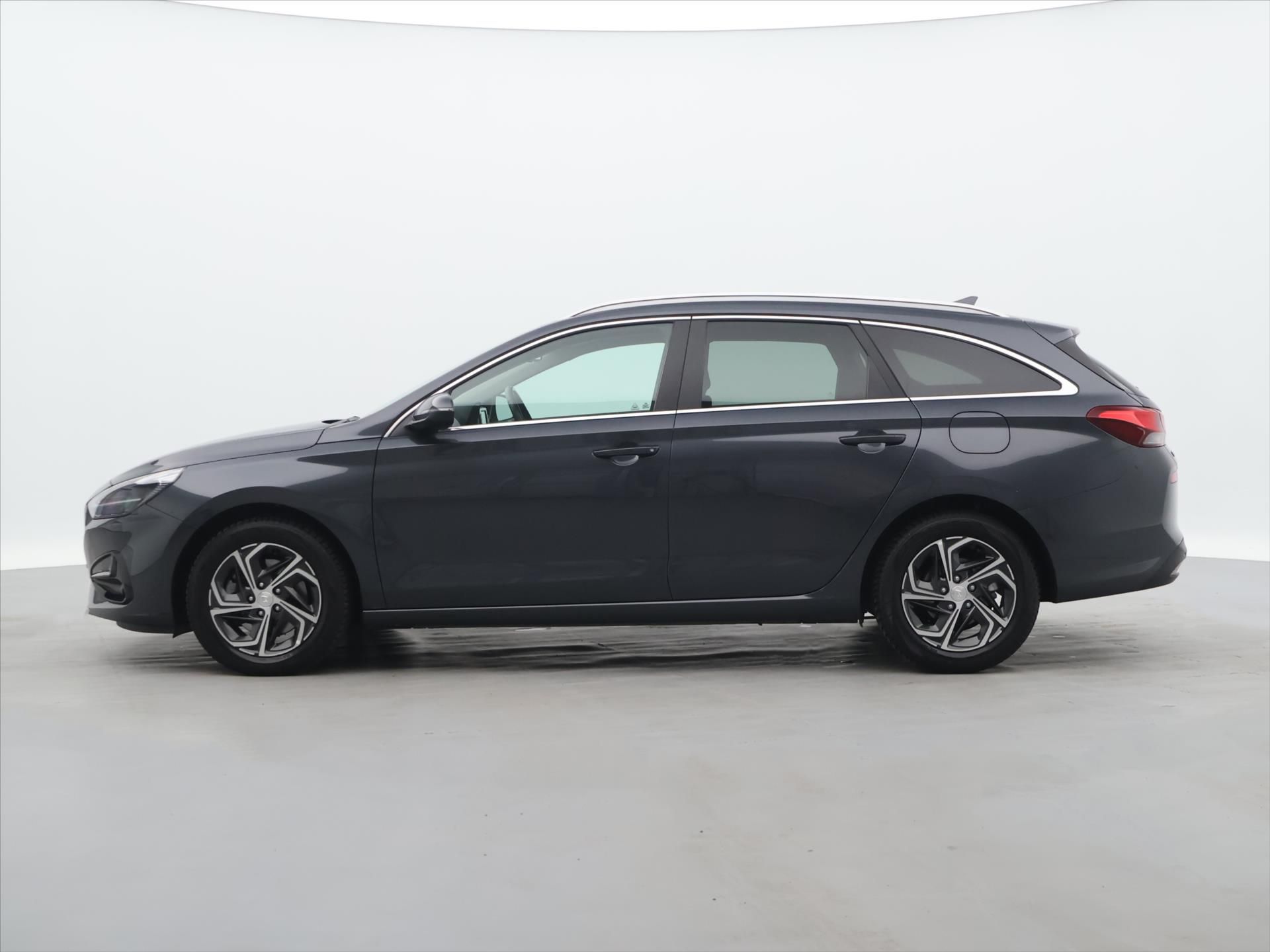 Hyundai i30, 1.0 T-GDI 88kW Style DCT DPH C - fotka 4