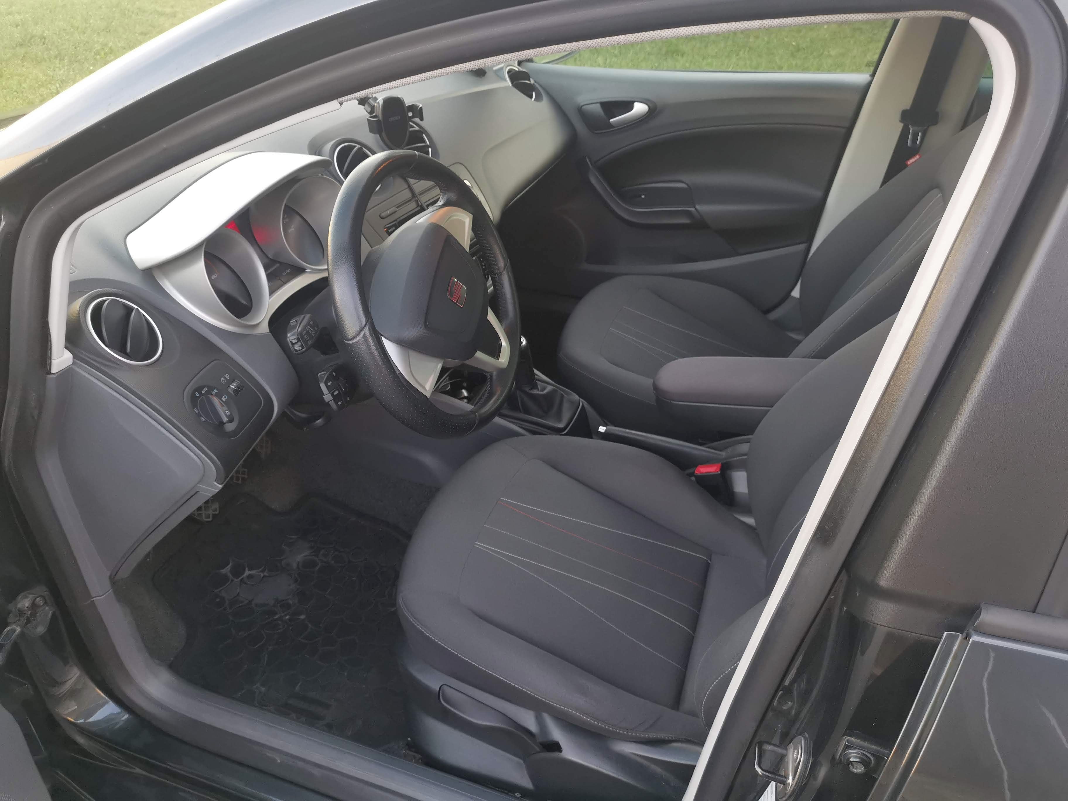 Seat Ibiza, SEAT Ibiza ST, 77kW, STK 01/28 - fotka 6
