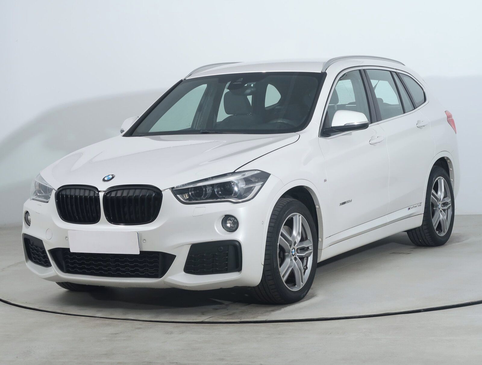 BMW X1, xDrive20d, M Sport, 4X4 - fotka 2