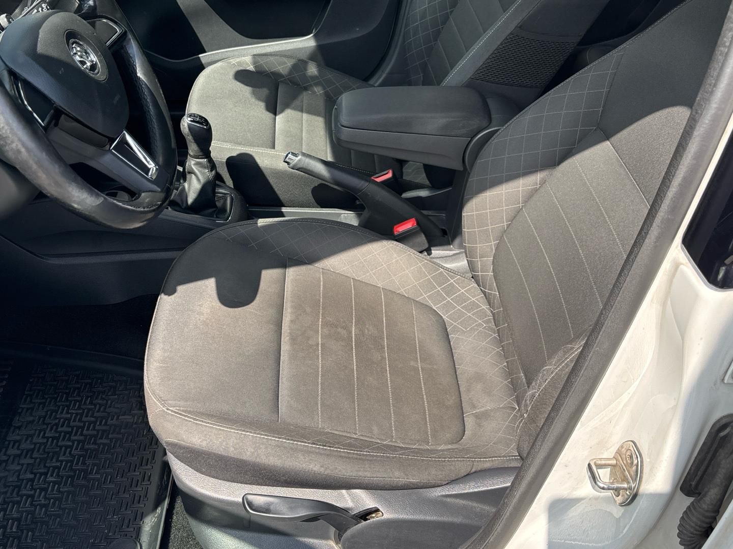Škoda Fabia, 1.2 TSI / 66 kW Style - fotka 6