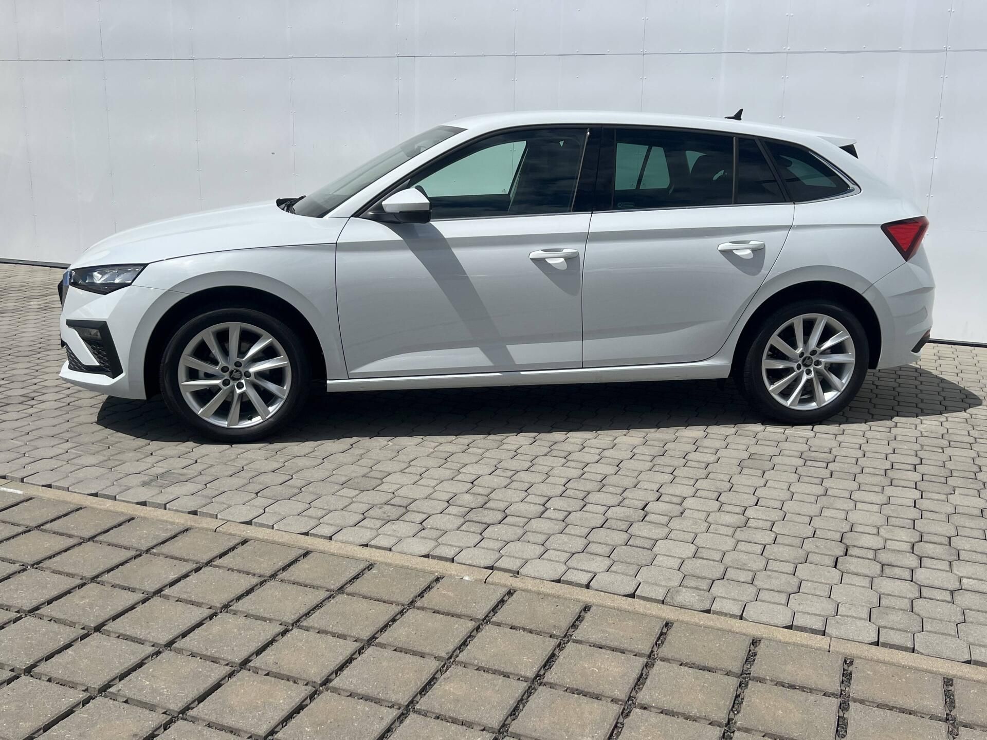 Škoda Scala, 130 let Premium 6MP 1,0TSI - fotka 2