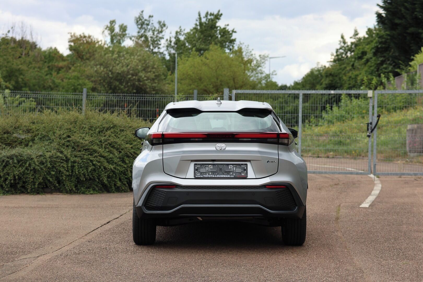 Toyota C-HR, 1.8. Hybrid Comfort Business - fotka 5